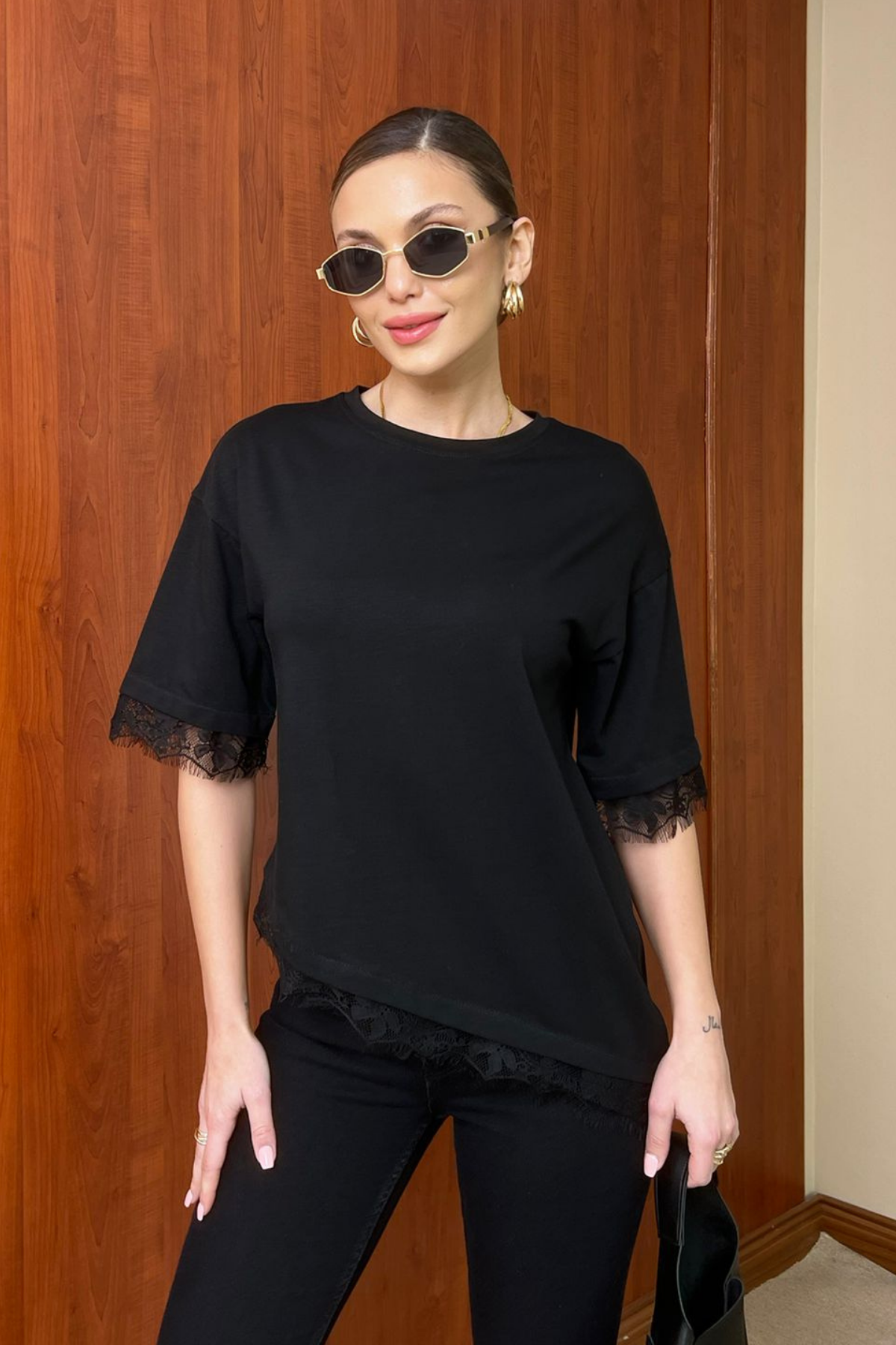 Dantelli T-Shirt - SİYAH