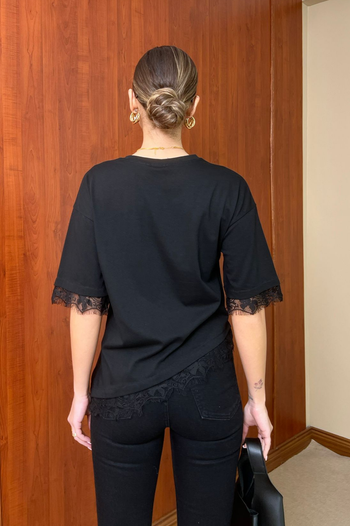 Dantelli T-Shirt - SİYAH