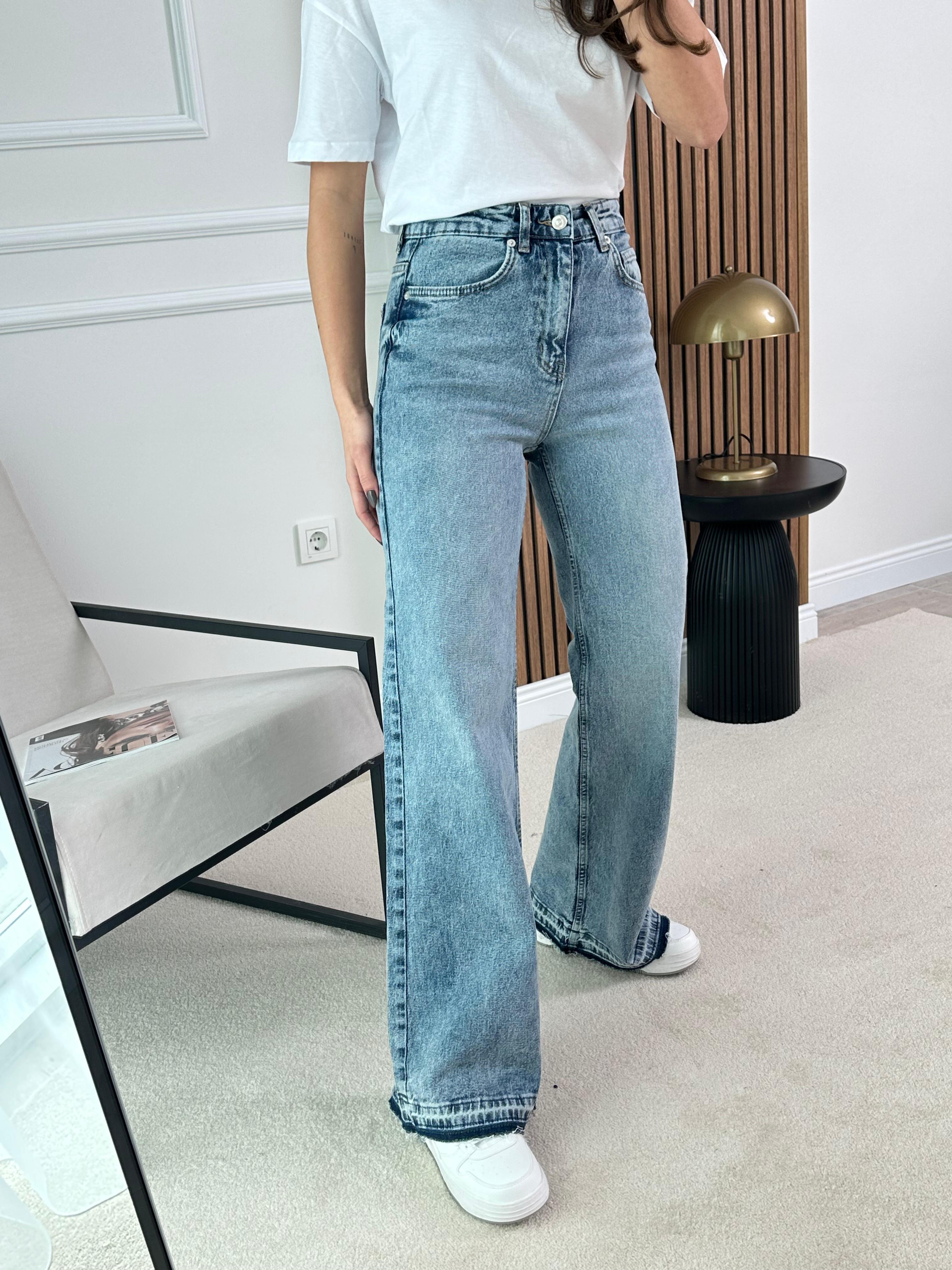 Kesik Paça Denim Pantolon - MAVİ
