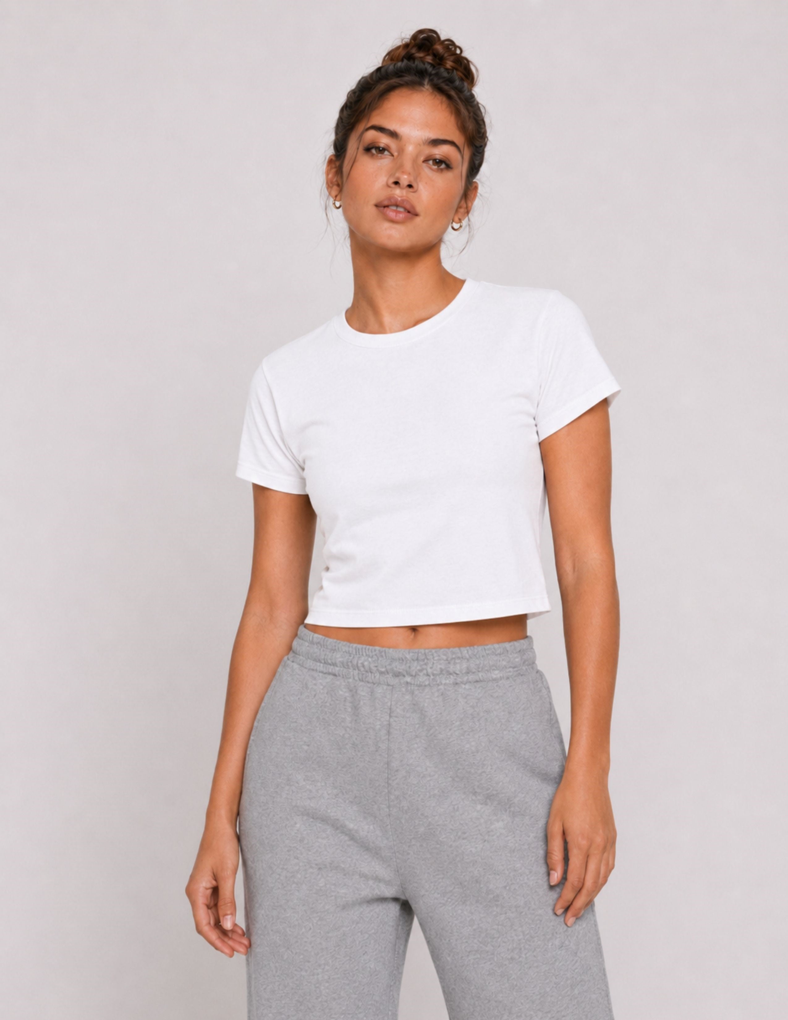 Basic Kadın Crop Beyaz T-shirt