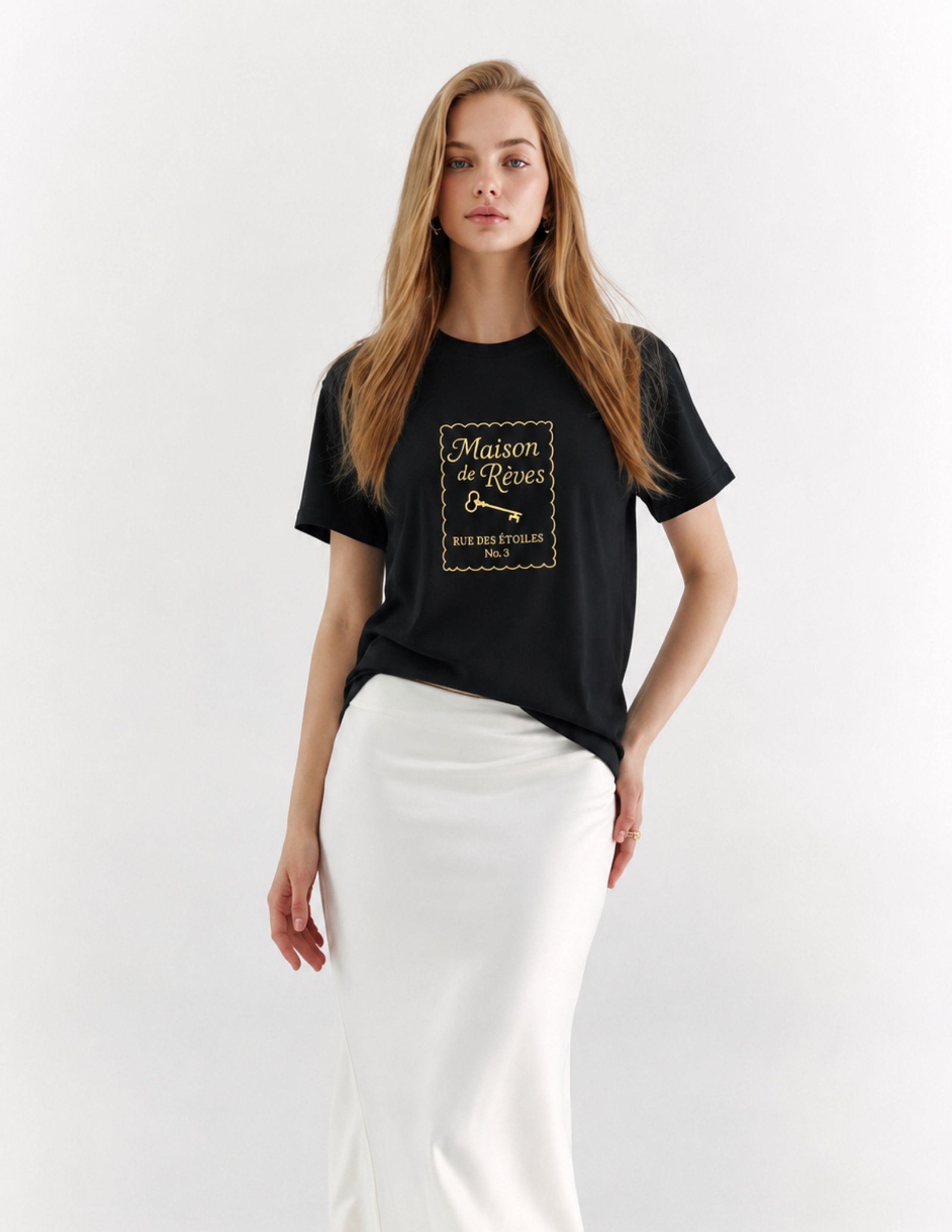 Basic Kadın Loose Nakışlı Siyah T-shirt