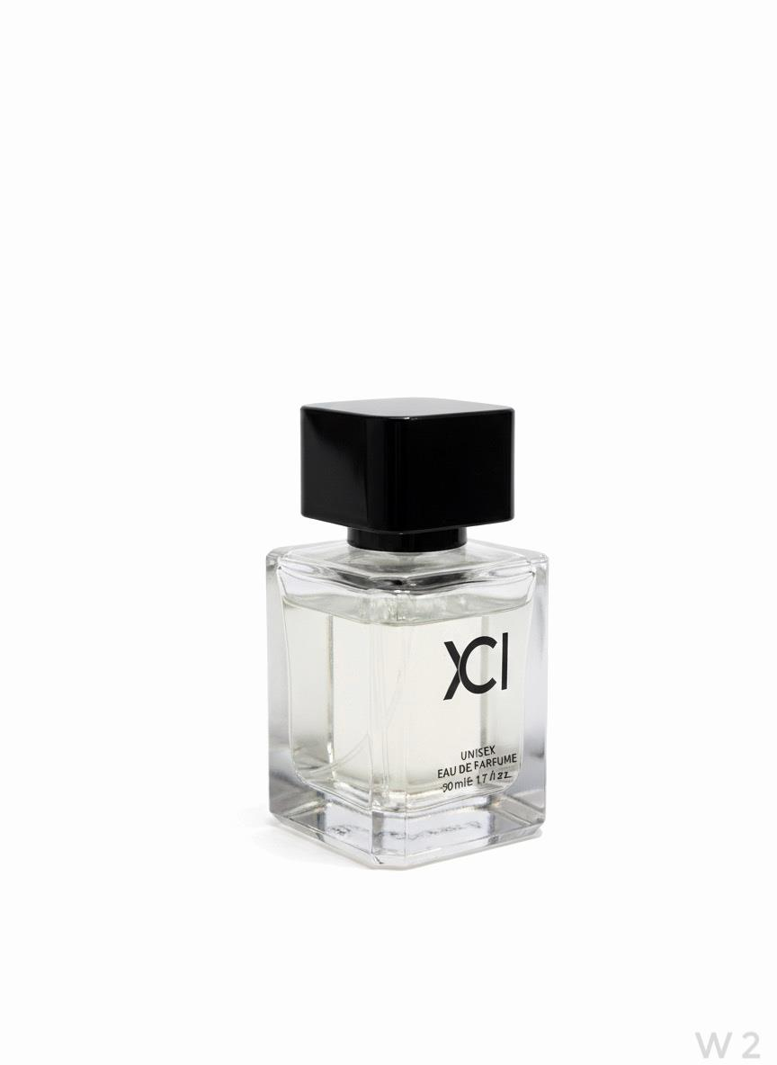 XCI U2 Unisex Parfüm 50 ml – Vişne ve Bademin Tatlı Esintisi