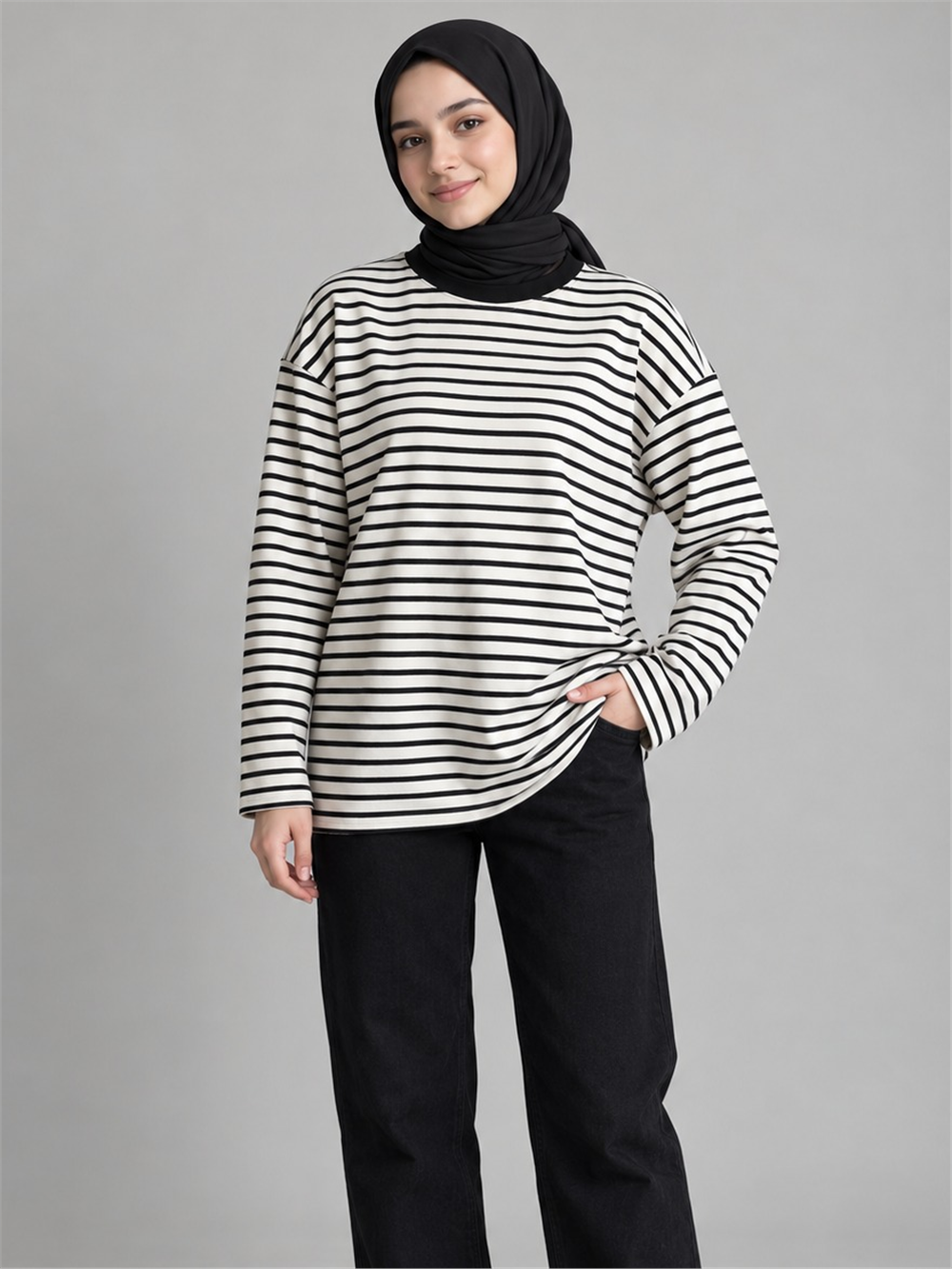 İlgın Genç Kız Çizgili Oversize Sweatshirt Siyah