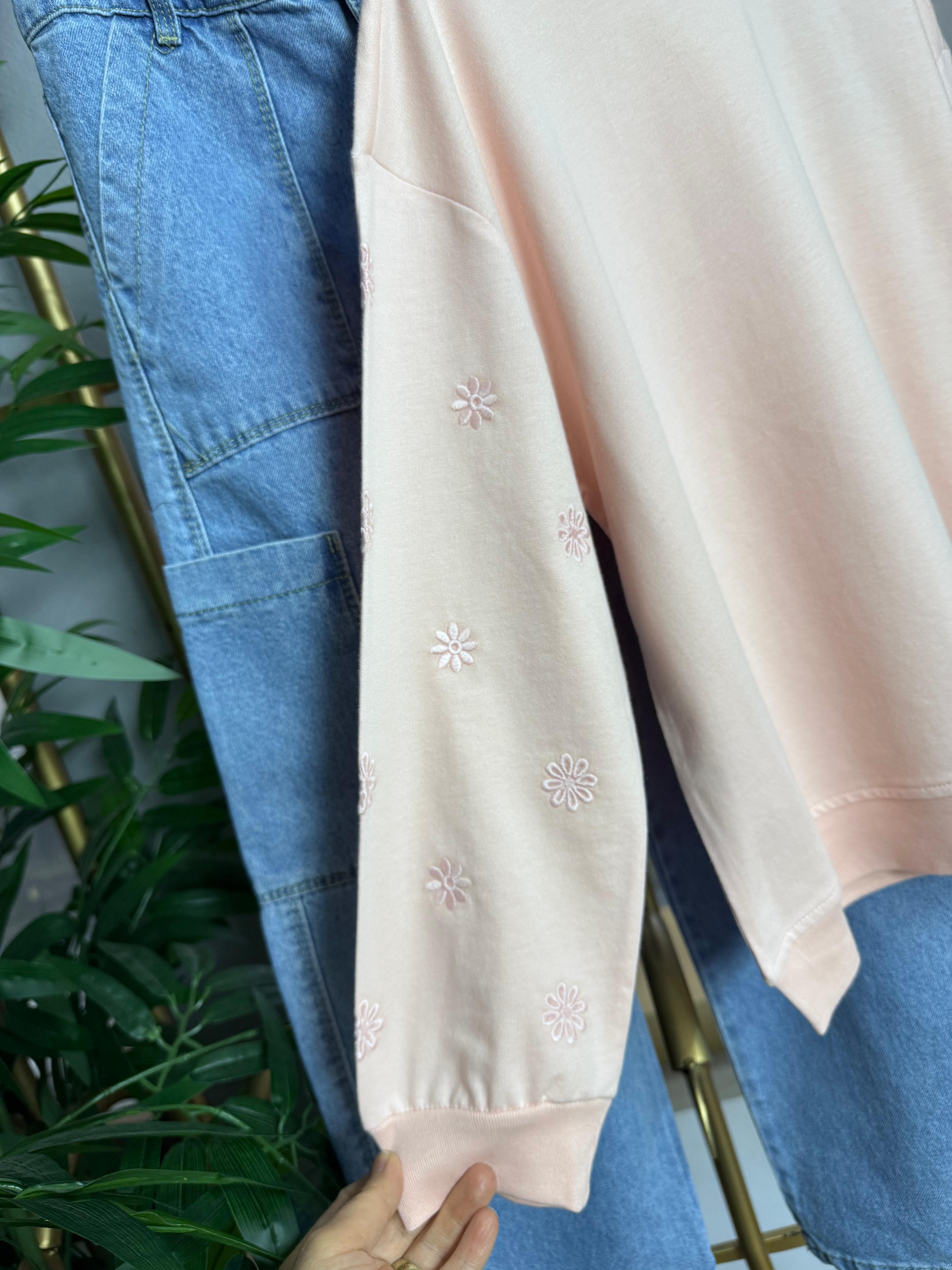 Kolları Çiçek Nakışlı Sweat Somon