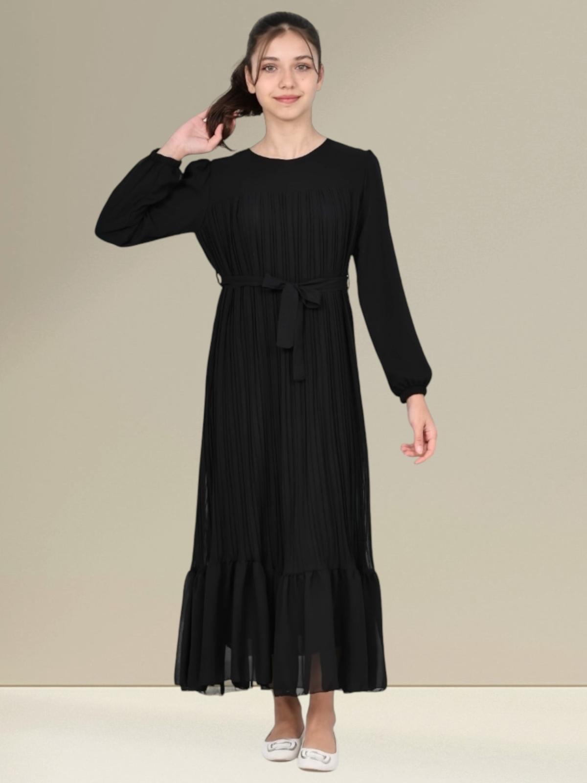 Robadan Pliseli Elbise Siyah