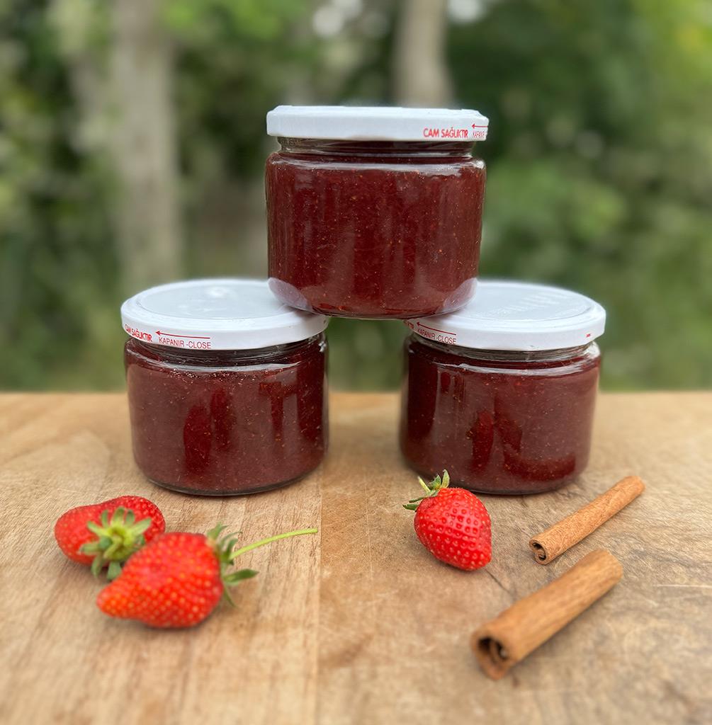 Tarçınlı Çilek Marmelatı (350 Gr.)