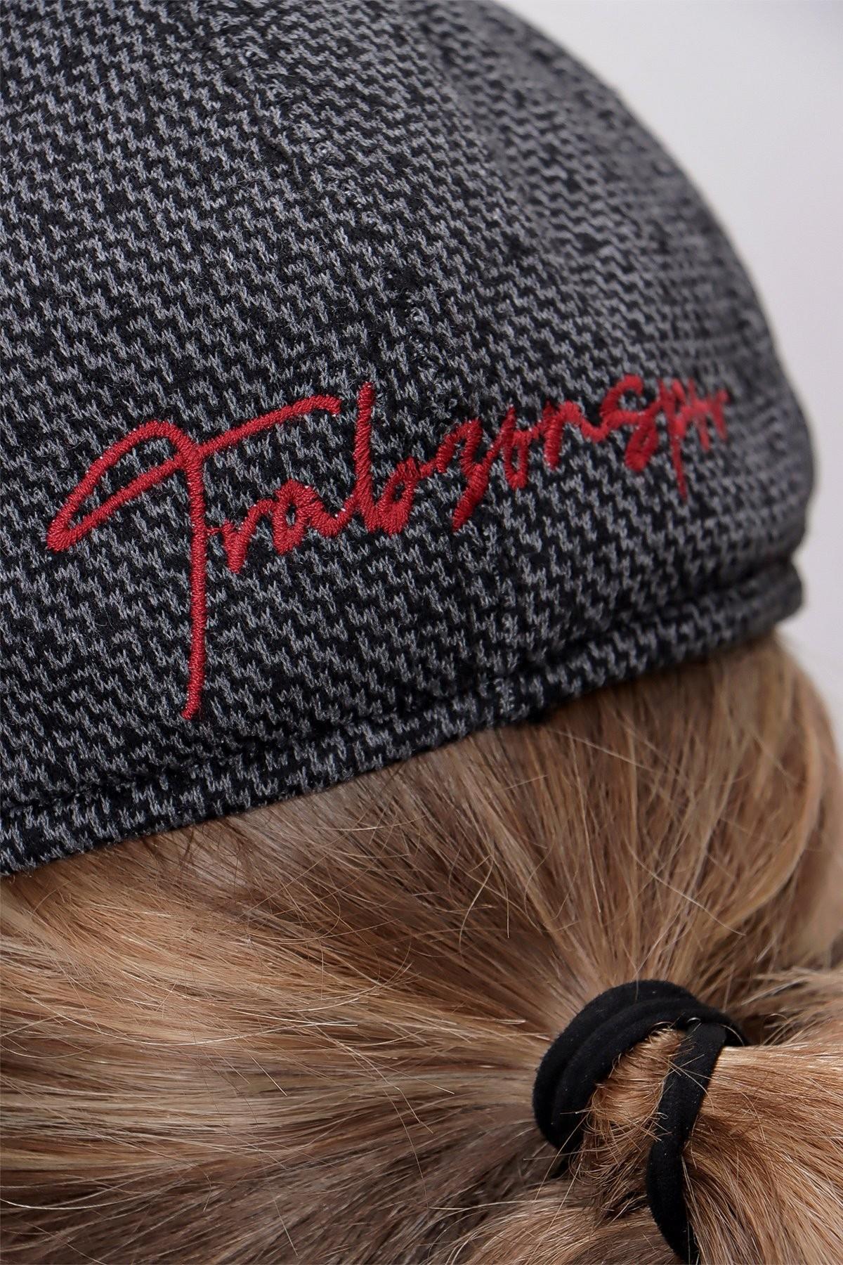 8 PARÇALI NAKIŞ LOGOLU KASKET