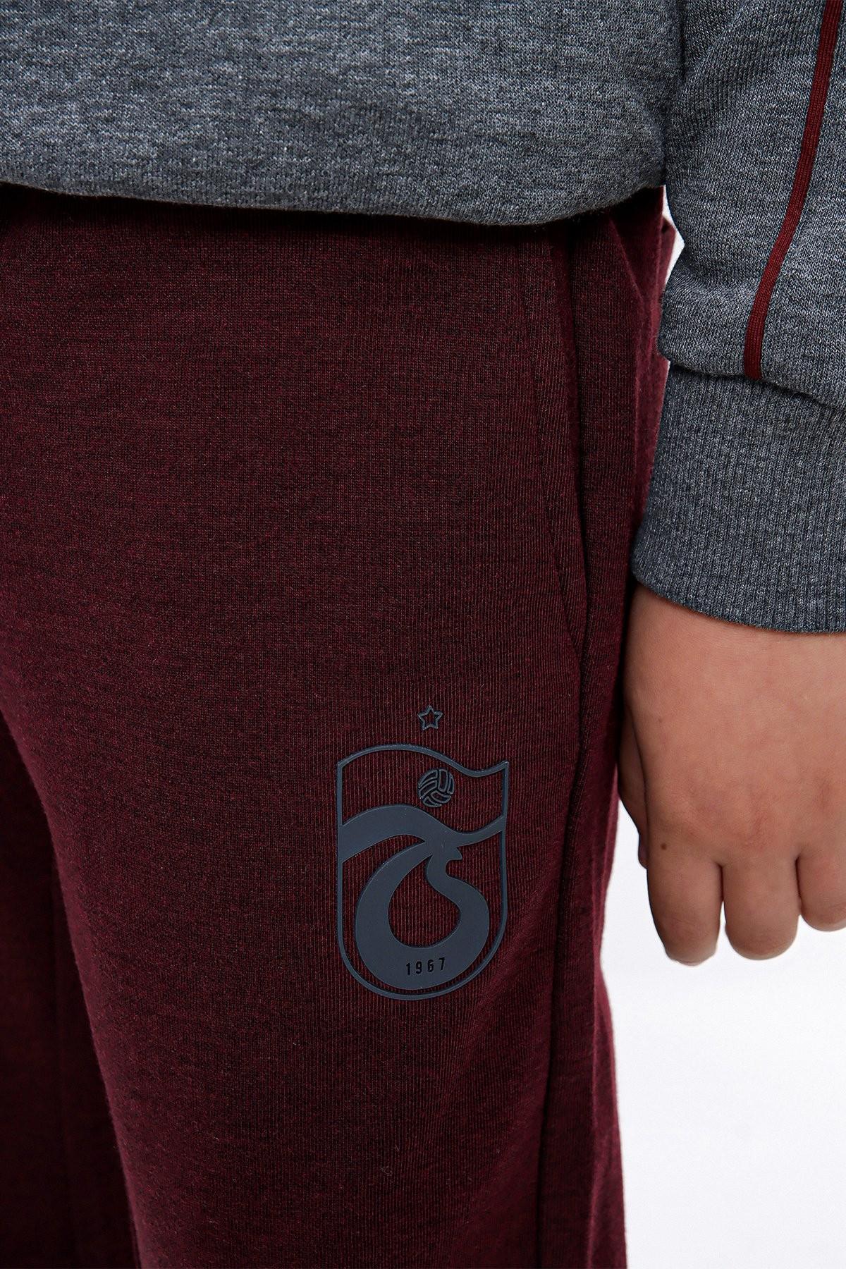 EŞOFMAN ALT LOGOLU PAÇA RİBANALI