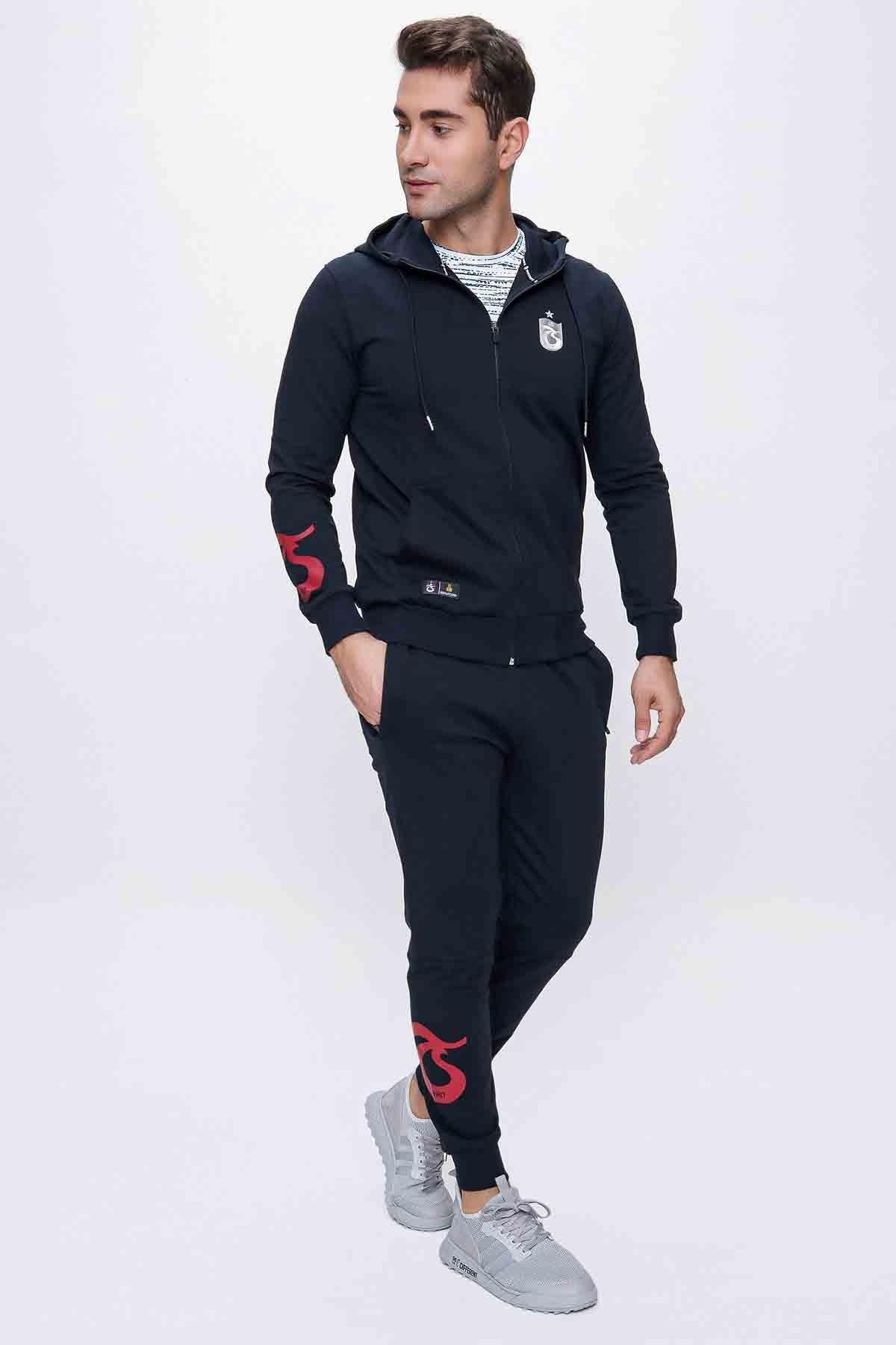 EŞOFMAN ALT PAÇA İÇ LOGO ÇELTİK DESEN BASKILI