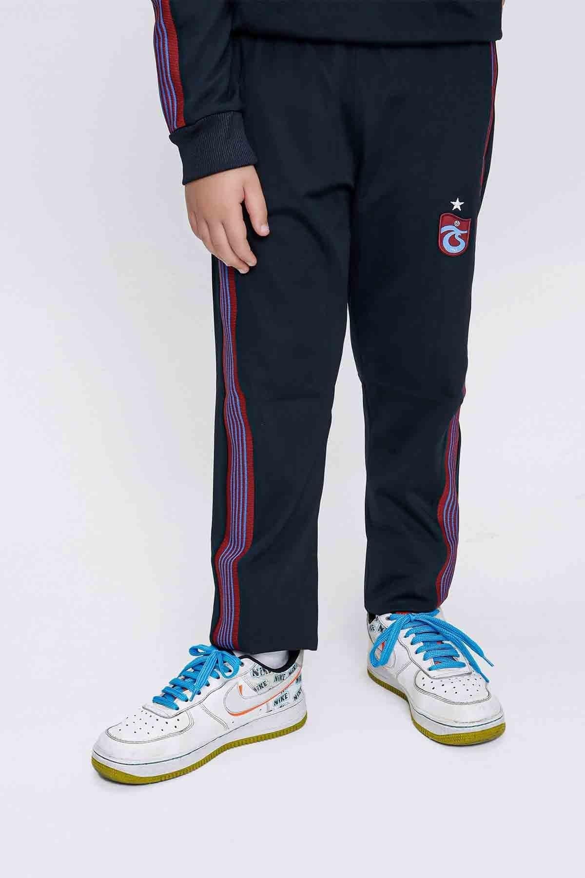 EŞOFMAN ALT YAN ŞERİT TİK TAK DETAYLI