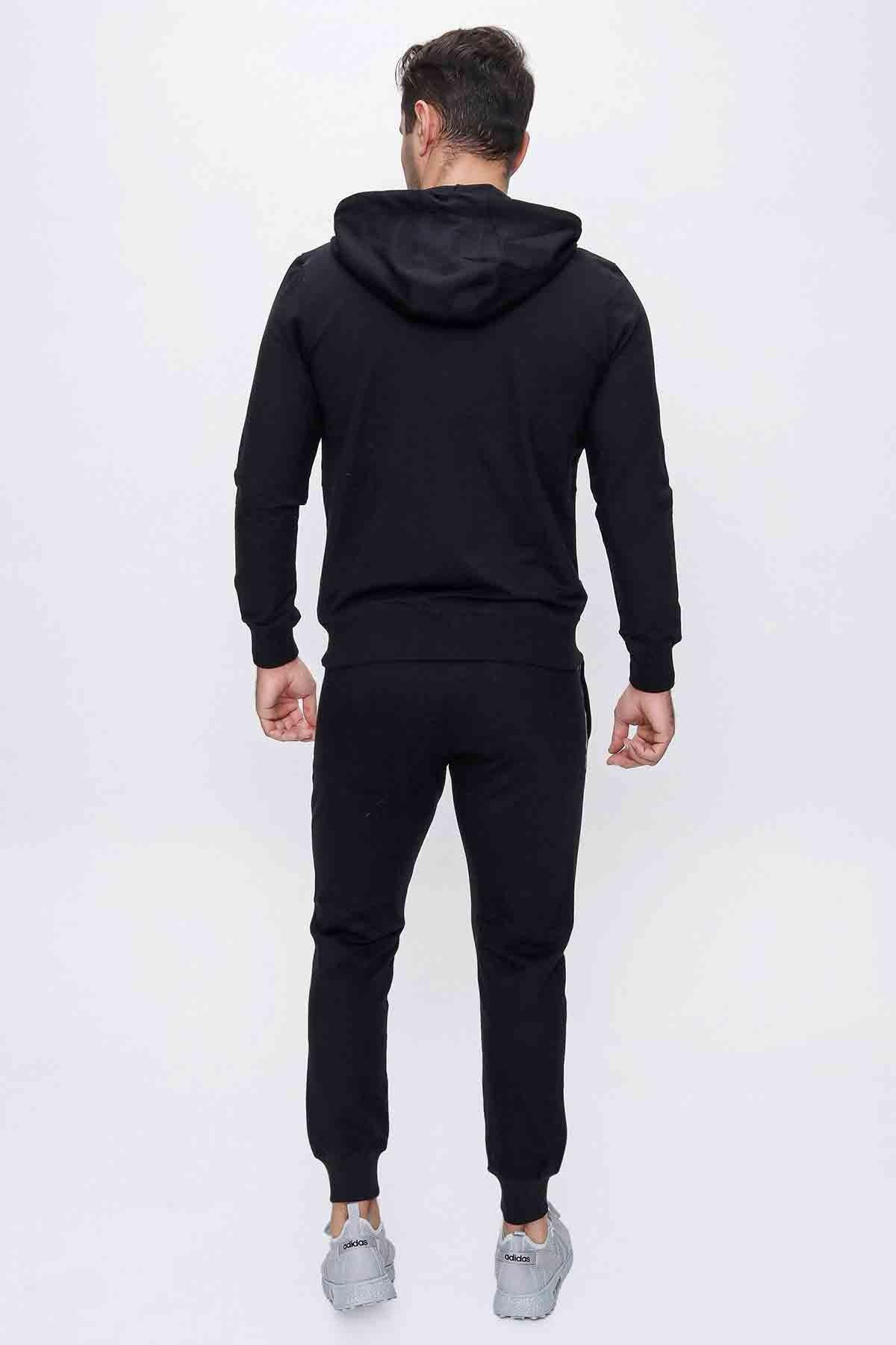 EŞOFMAN TAKIMI CEPLER BASKI DETAYLI