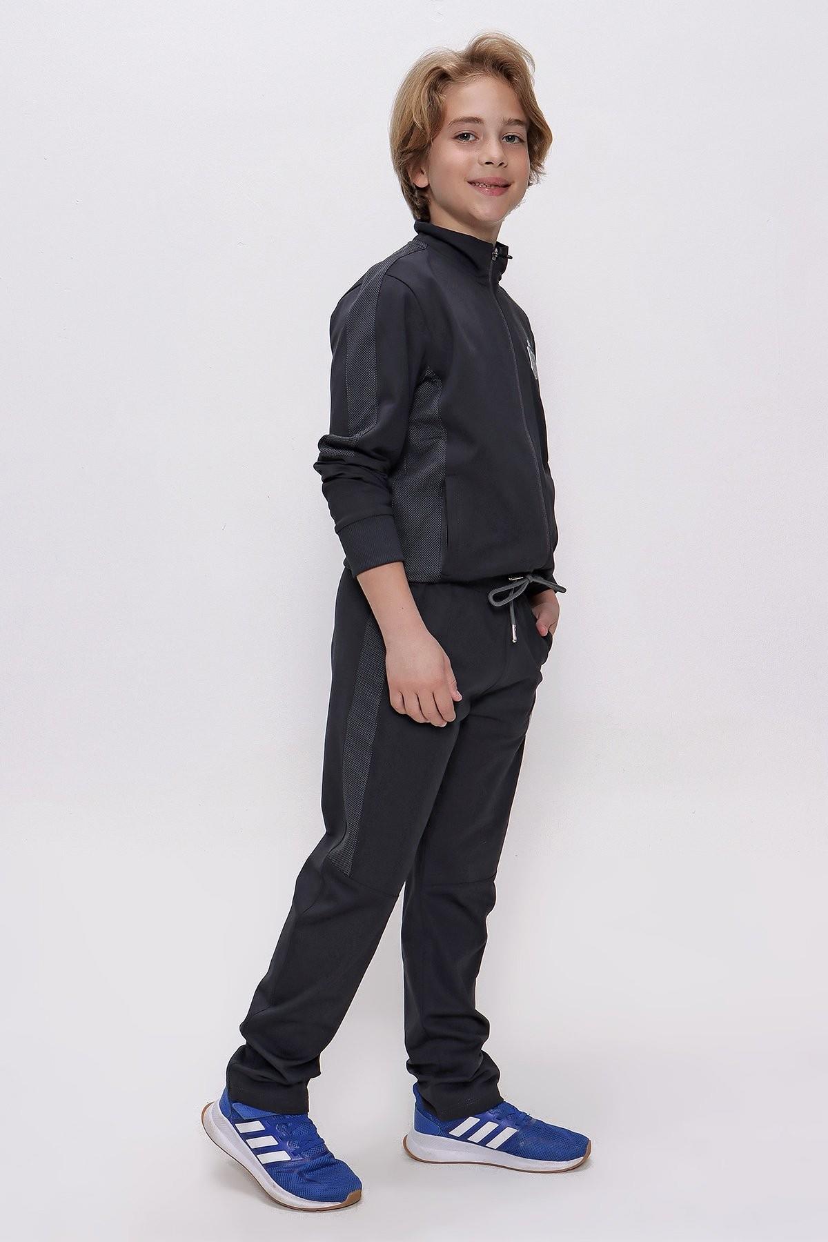 EŞOFMAN TAKIMI KOL VE ALT İKİ PARÇALI