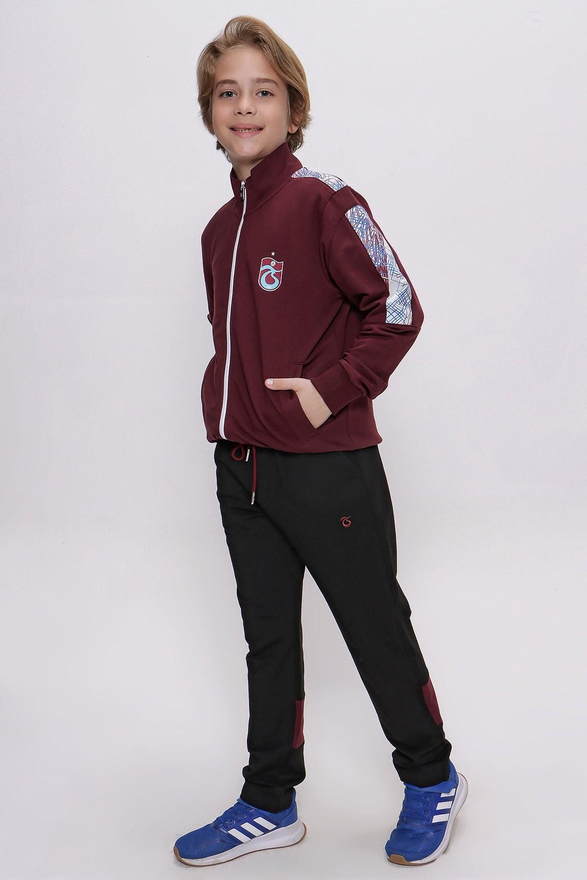 EŞOFMAN TAKIMI OMUZ VE KOL PARÇA DETAYLI