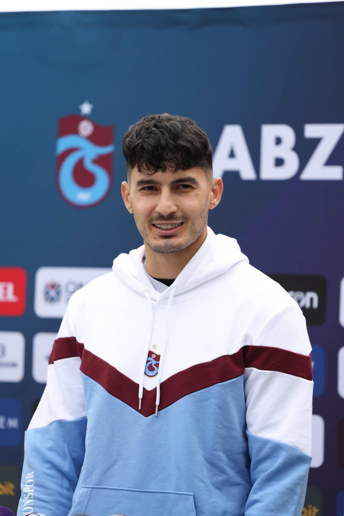 Sweat Retro Victory Desen  Kapşonlu