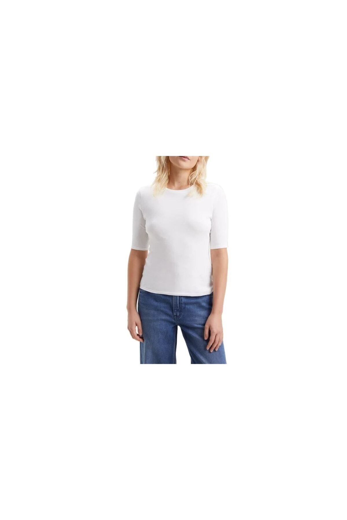 -luca-slim-tee-white-de2cc6.jpg