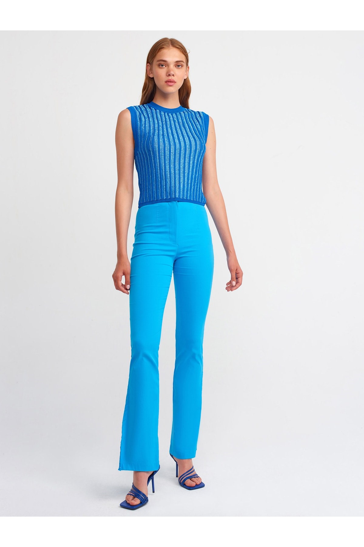 10222-bisiklet-yaka-suveter-saks-8a199-.jpg