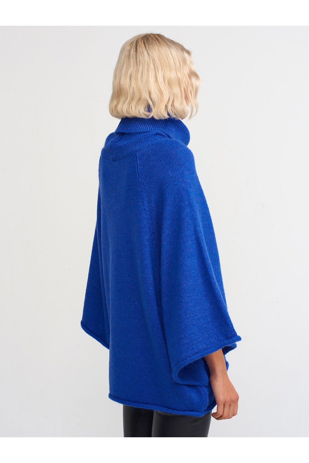 10313-balikci-yaka-kimono-kazak-saks-0942d3.jpg