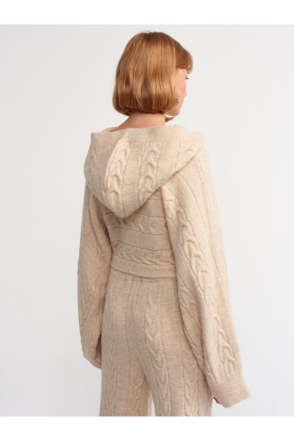 10459-kapsonlu-kimono-kol-sac-orgu-cro-5a-888.jpg
