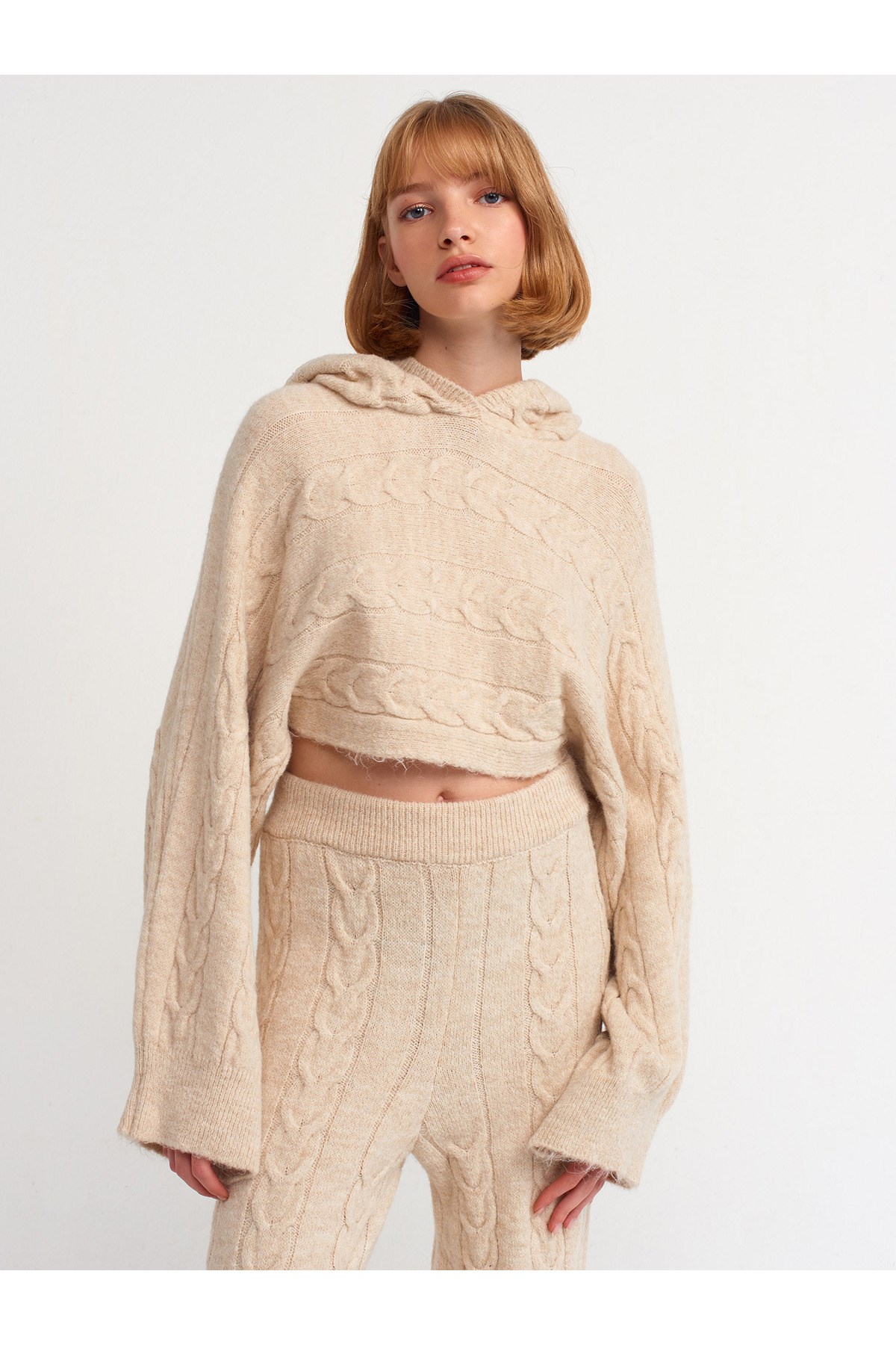 10459-kapsonlu-kimono-kol-sac-orgu-cro-f8-8c3.jpg