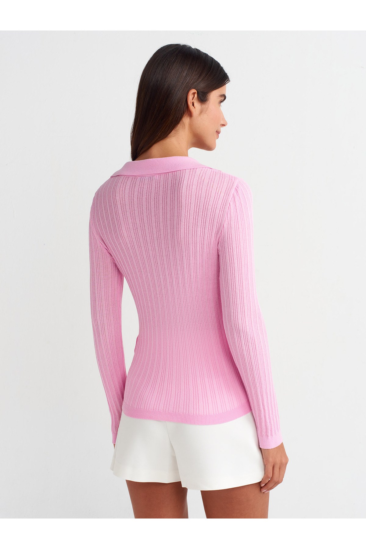 10526-polo-yaka-cicek-detayli-transpar-1-eb0d.jpg