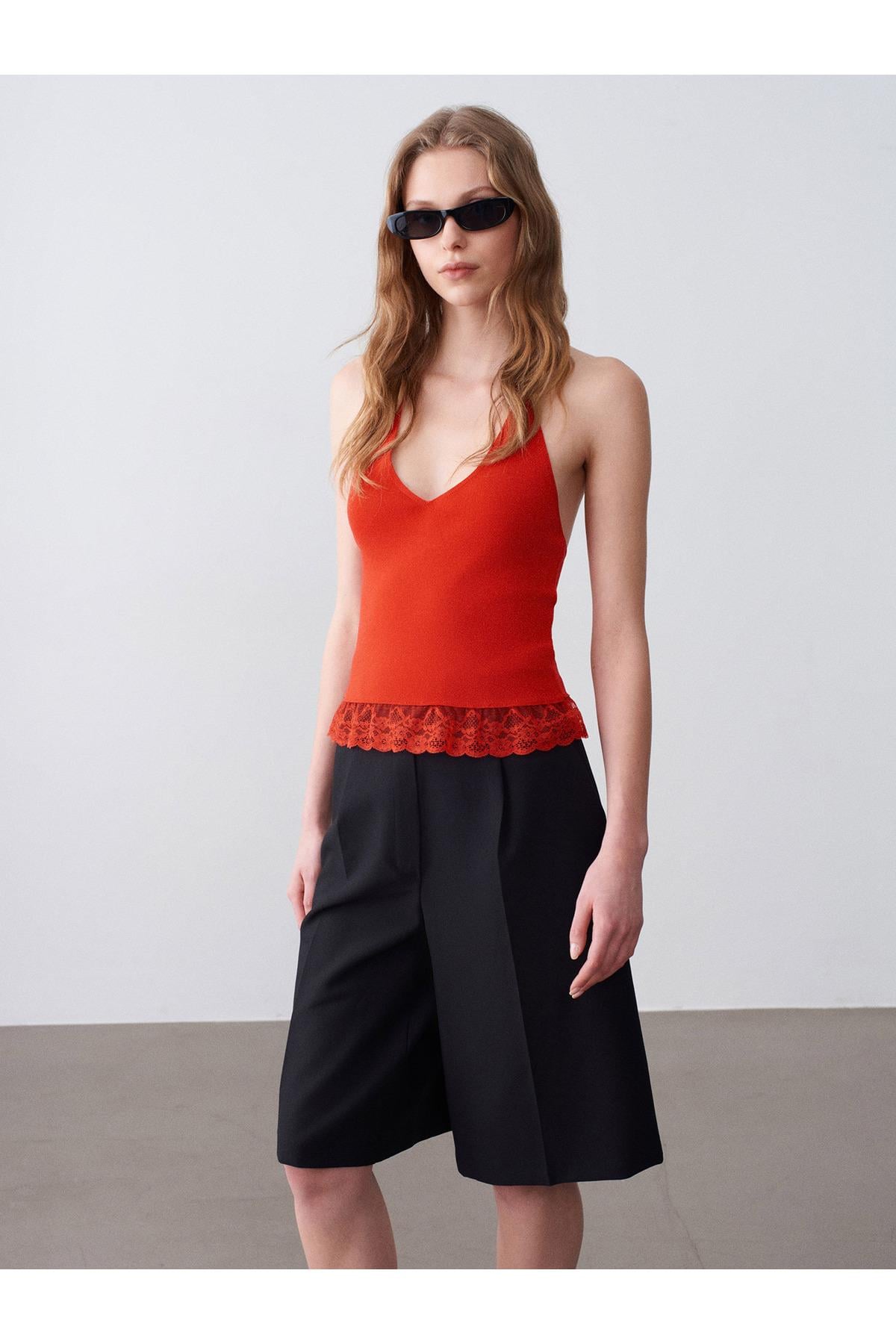 10868-dantel-detayli-halter-yaka-triko-b7e9-1.jpg