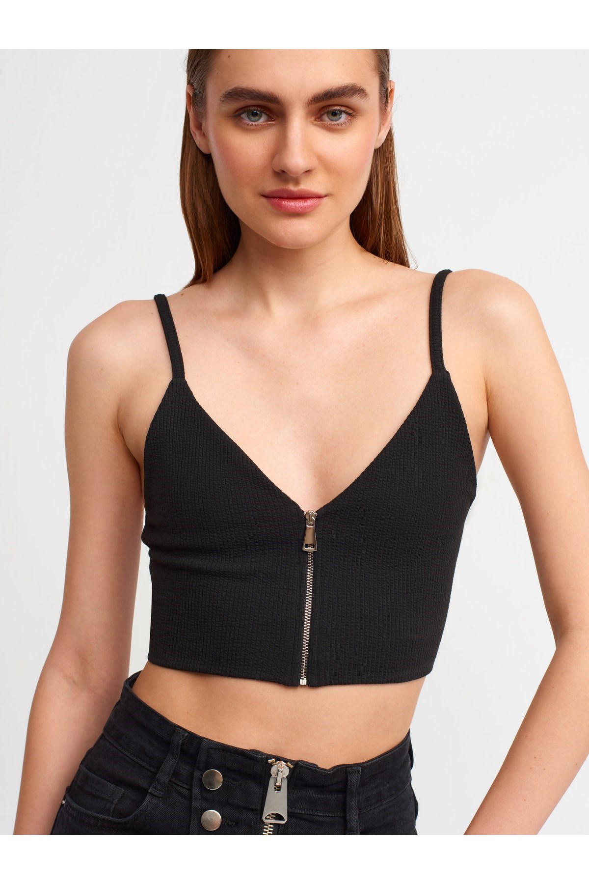 20125-fermuarli-crop-top-siyah-fd8172.jpg
