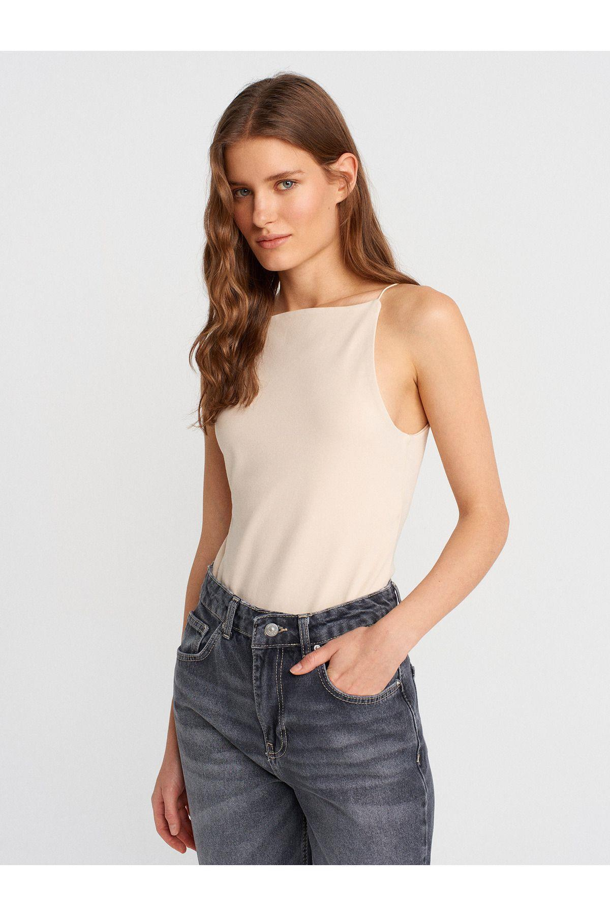 21020-halter-yaka-top-tas-6433-4.jpg
