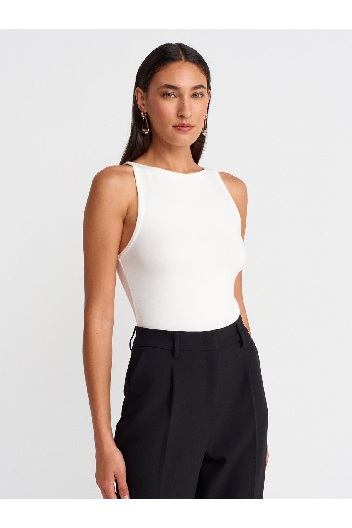 21048-halter-yaka-top-ekru-4dda-9.jpg