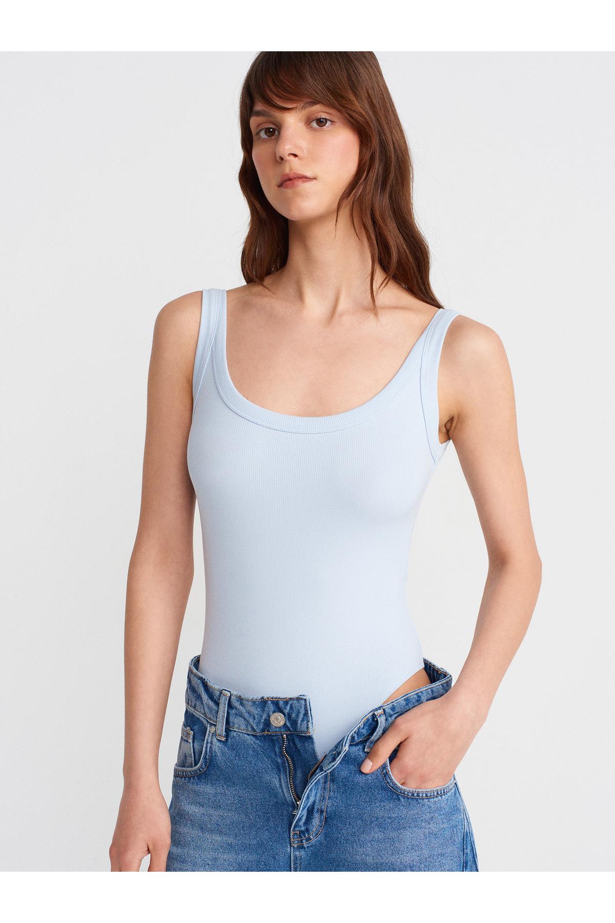 21053-askili-bodysuit-acik-mavi-9b3ee4.jpg