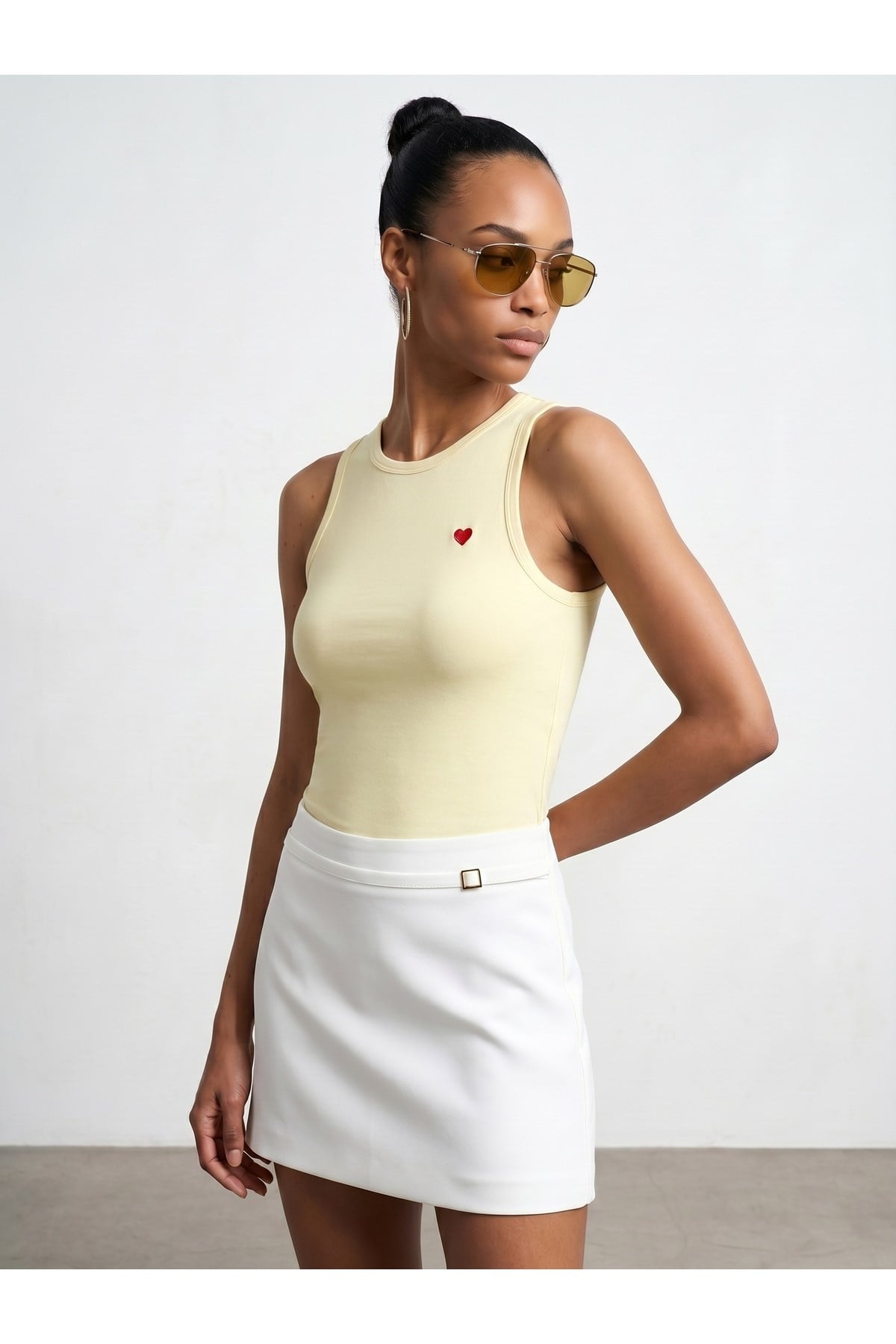 21259-bisiklet-yaka-top-acik-sari-30e1f7.jpg