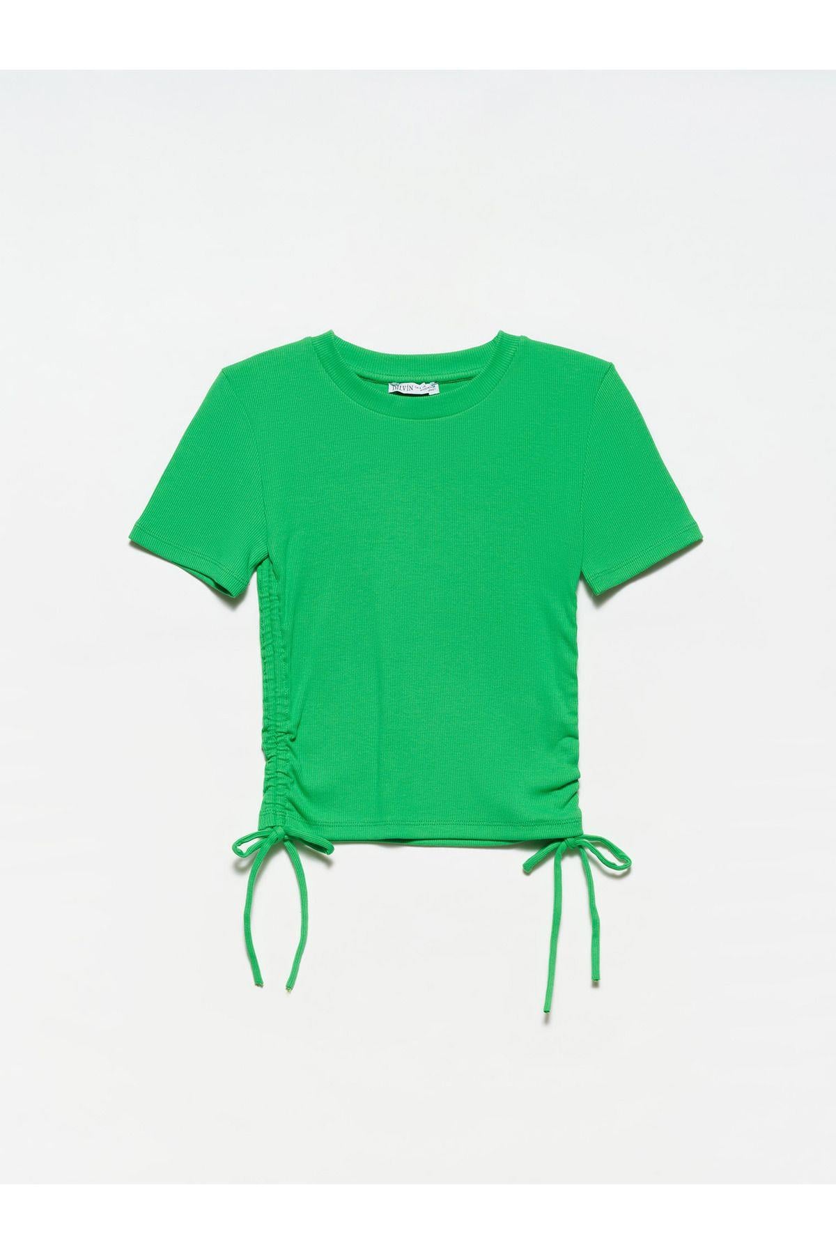 30117-buzgu-detayli-tshirt-yesil--4157-.jpg