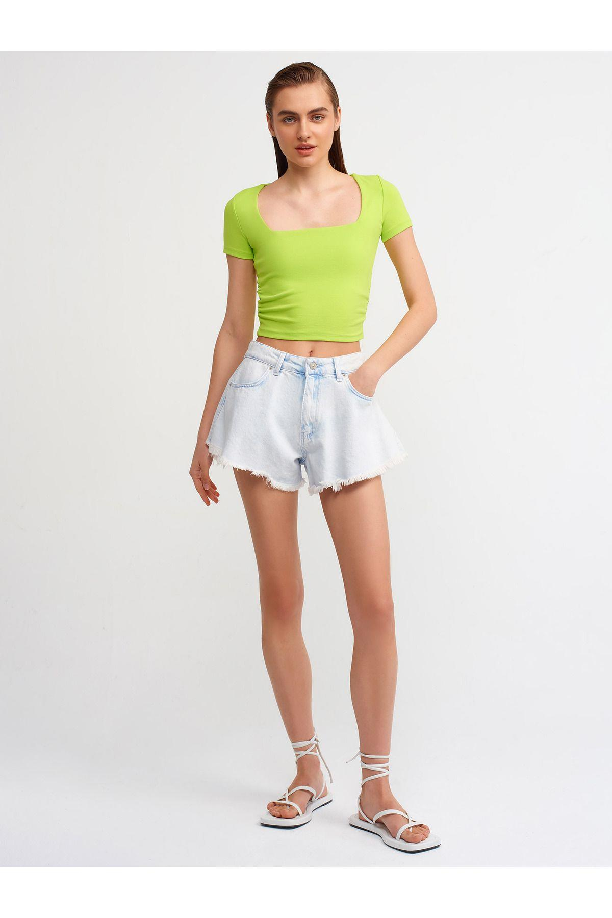 30118-kare-yaka-buzgulu-tshirt-lime--b147-.jpg