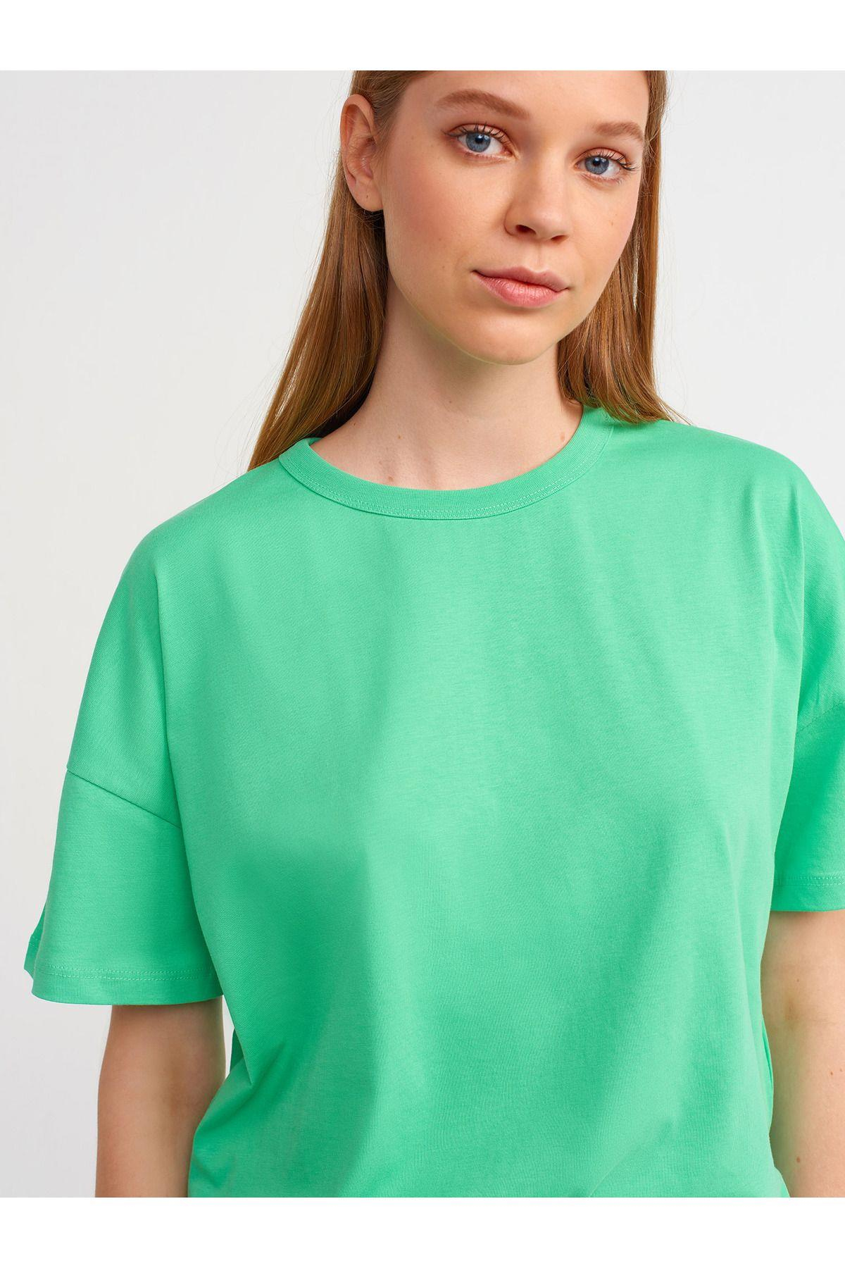 30123-oversize-tshirt-yesil-4bcb-9.jpg