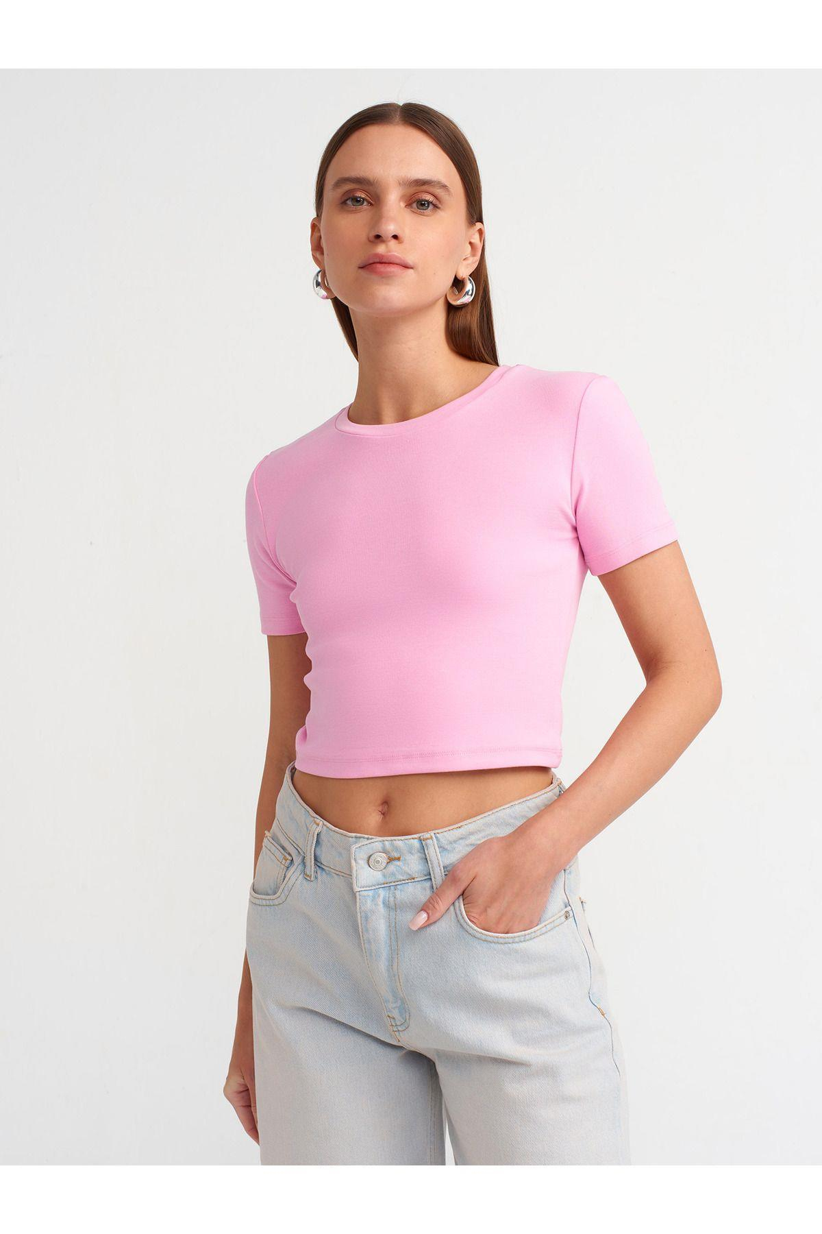 30124-crop-t-shirt-acik-pembe-9-41dc.jpg