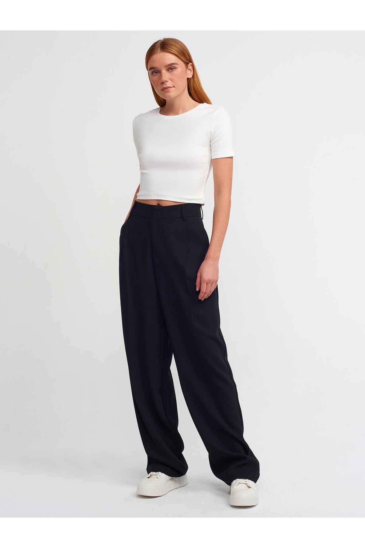 30124-crop-t-shirt-ekru-a77184.jpg