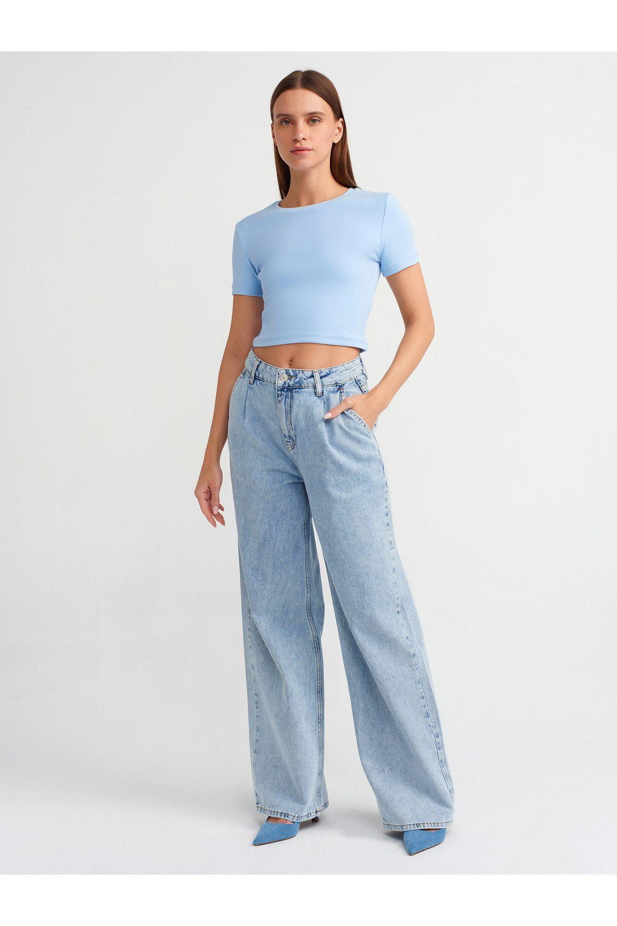30124-crop-t-shirt-mavi-4a0a-9.jpg