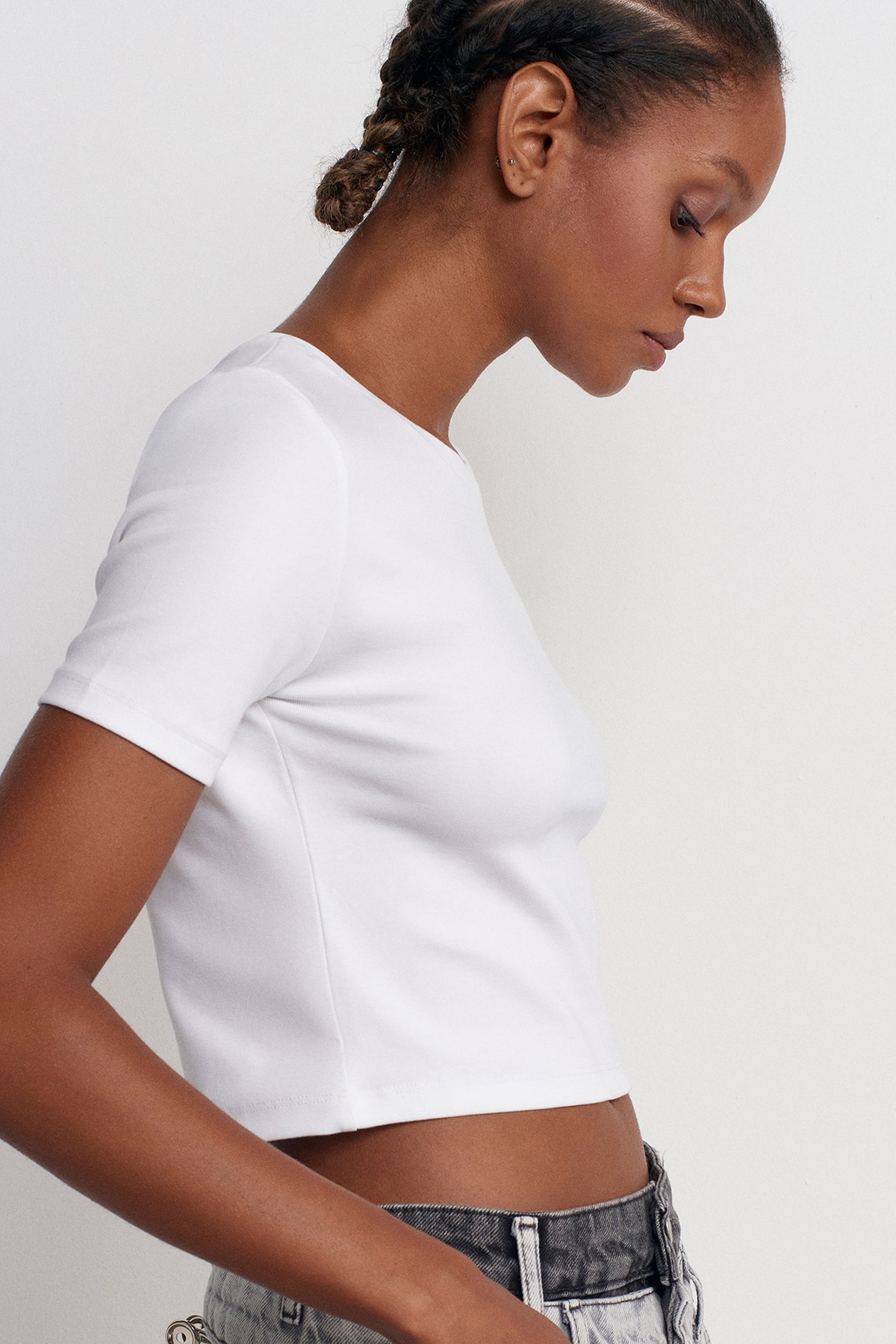 30124-crop-tshirt-beyaz-40-46c.jpg
