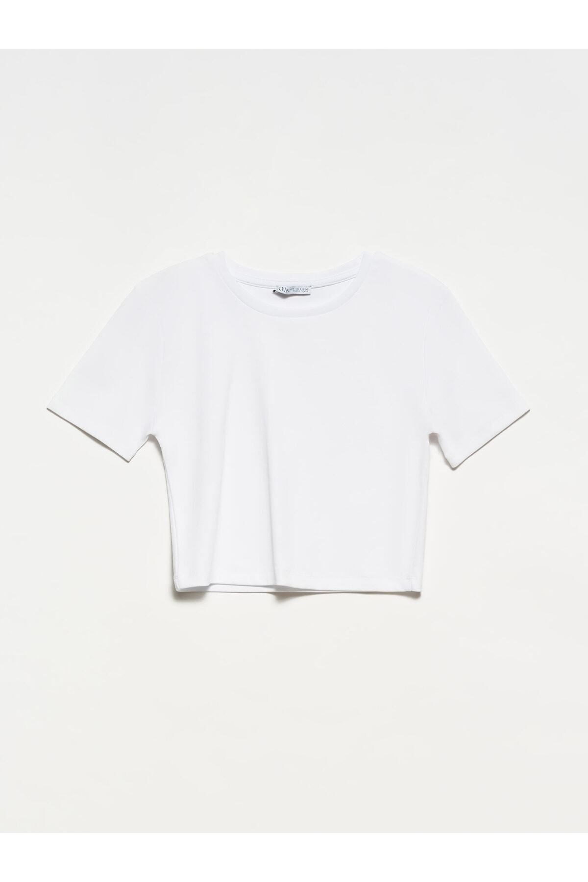 30124-crop-tshirt-beyaz-a379d-.jpg