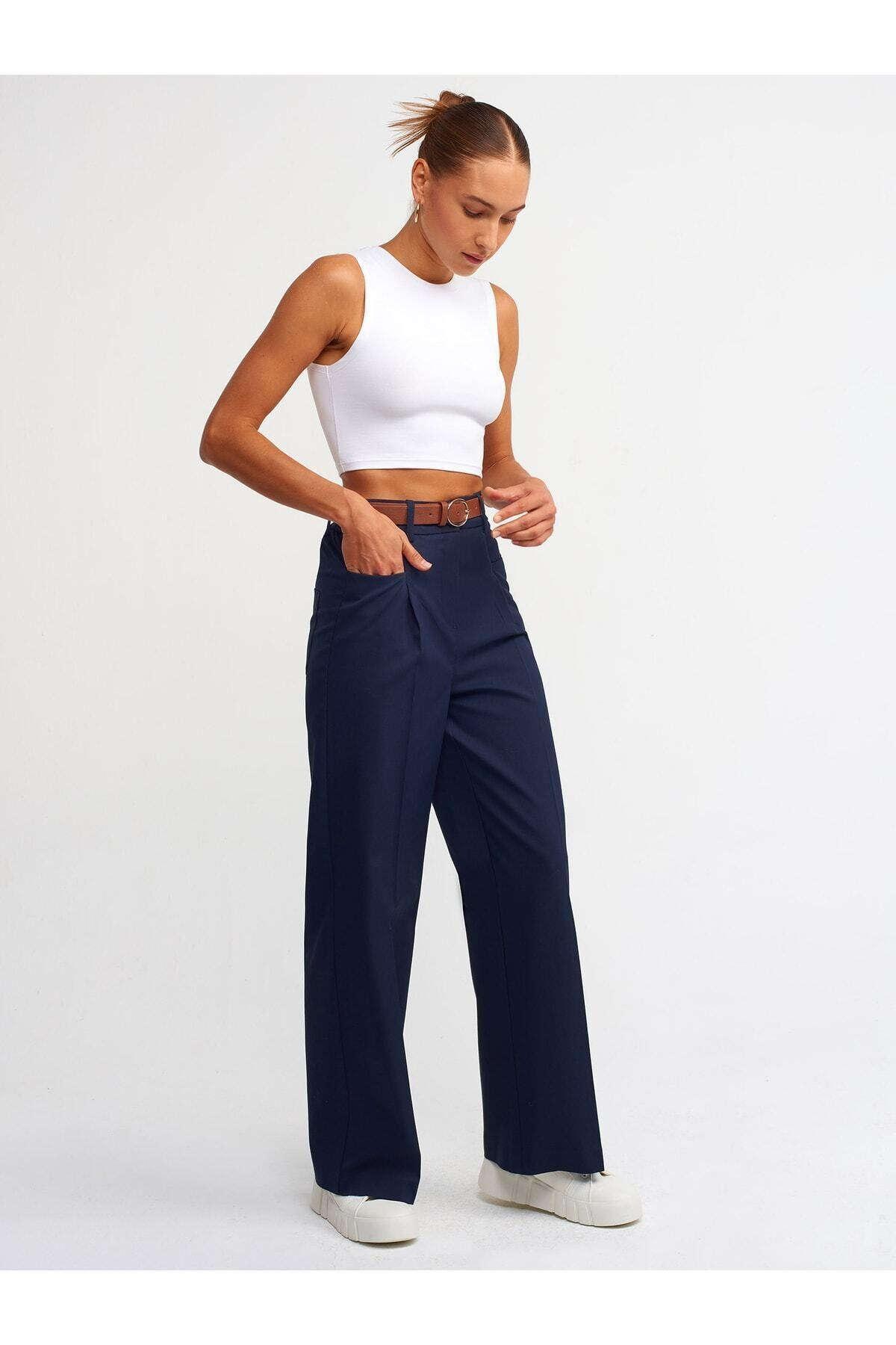 30125-crop-top-beyaz-e41-91.jpg