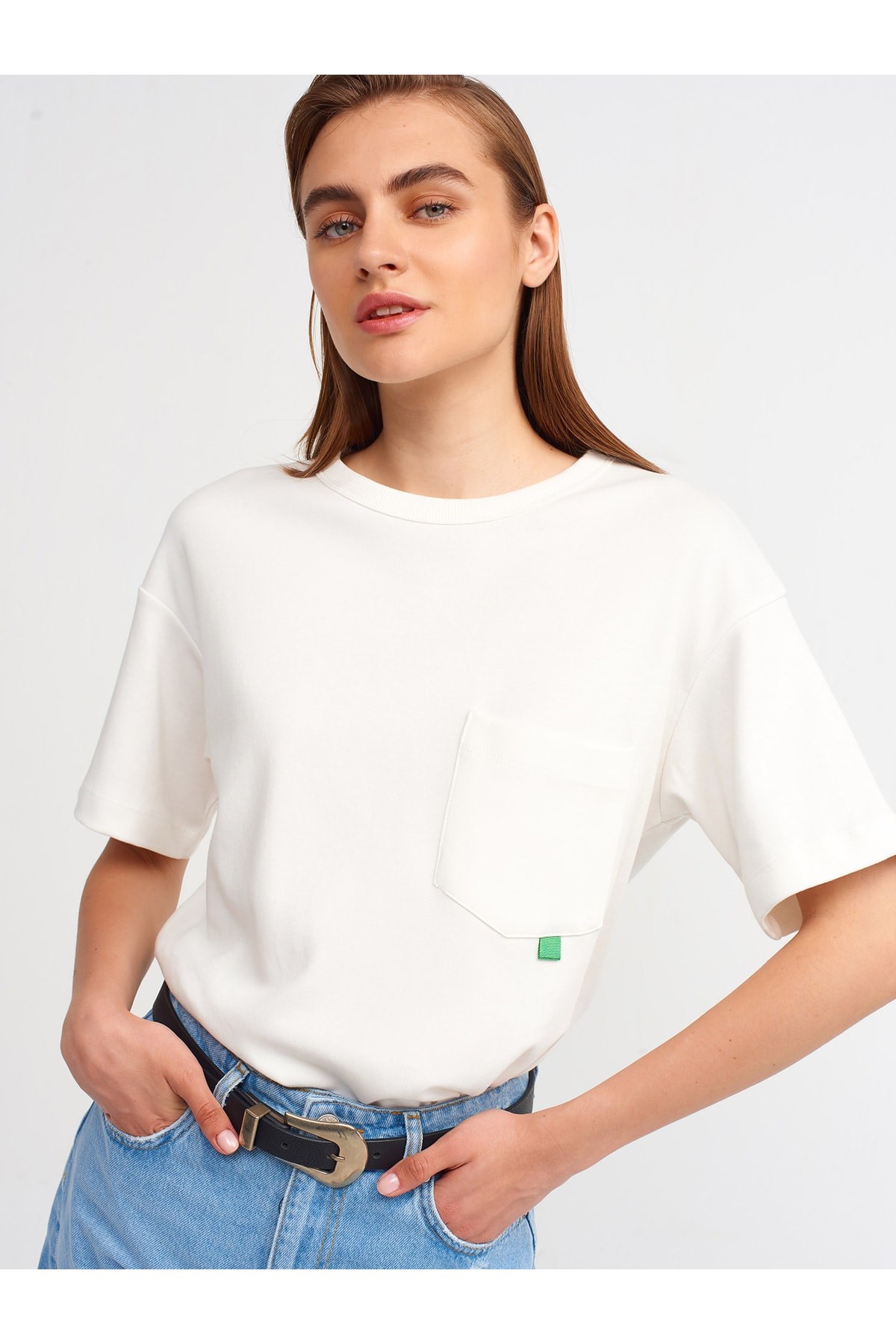 30132-bisiklet-yaka-tshirt-ekru--40c8-.jpg