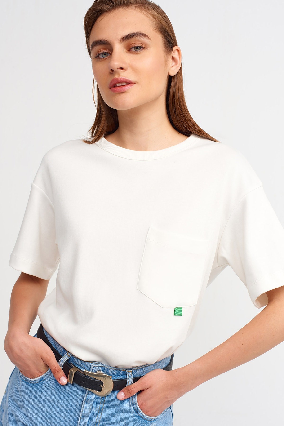 30132-bisiklet-yaka-tshirt-ekru-50-7d3.jpg