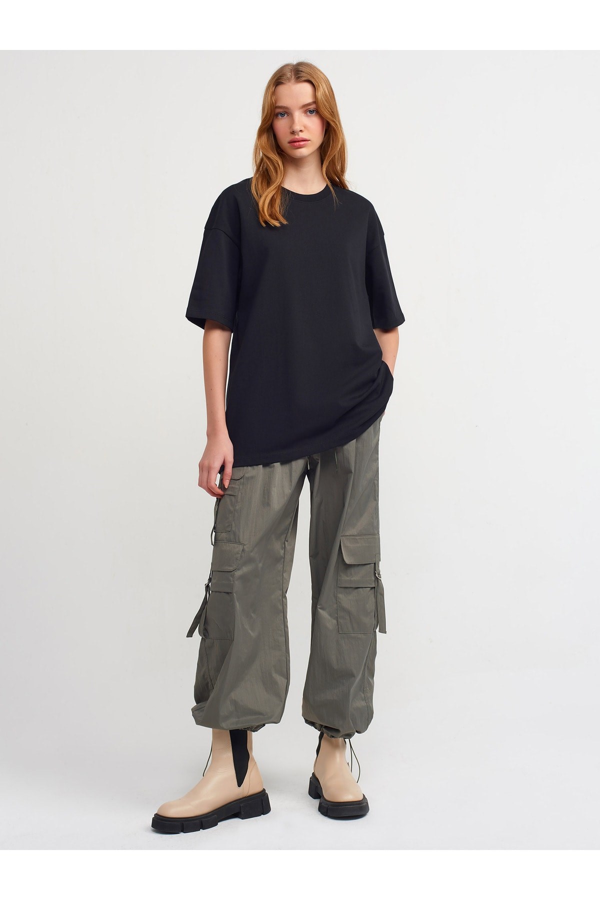 30149-oversize-tshirt-siyah-a1eeff.jpg