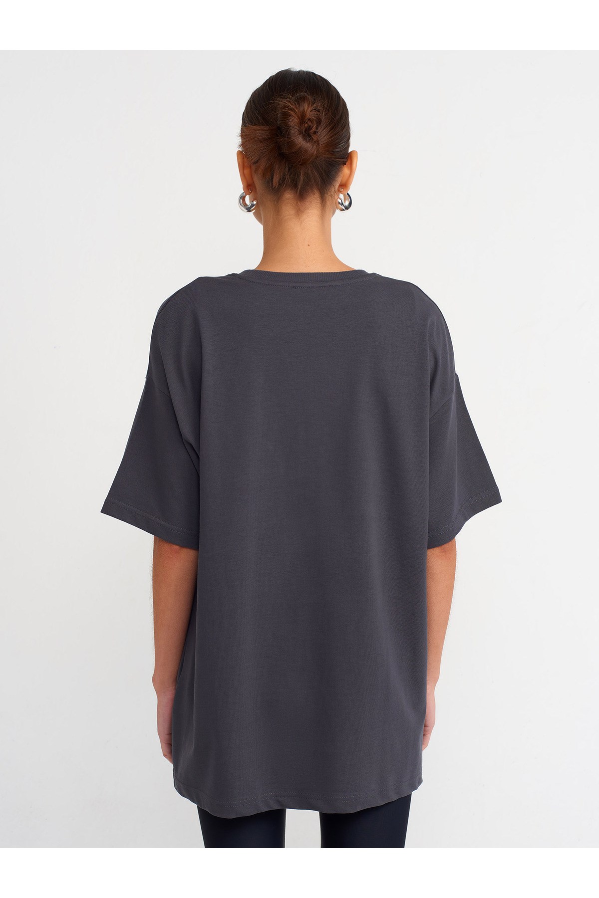 30310-pamuklu-oversize-t-shirt-antrasi-3-c311.jpg