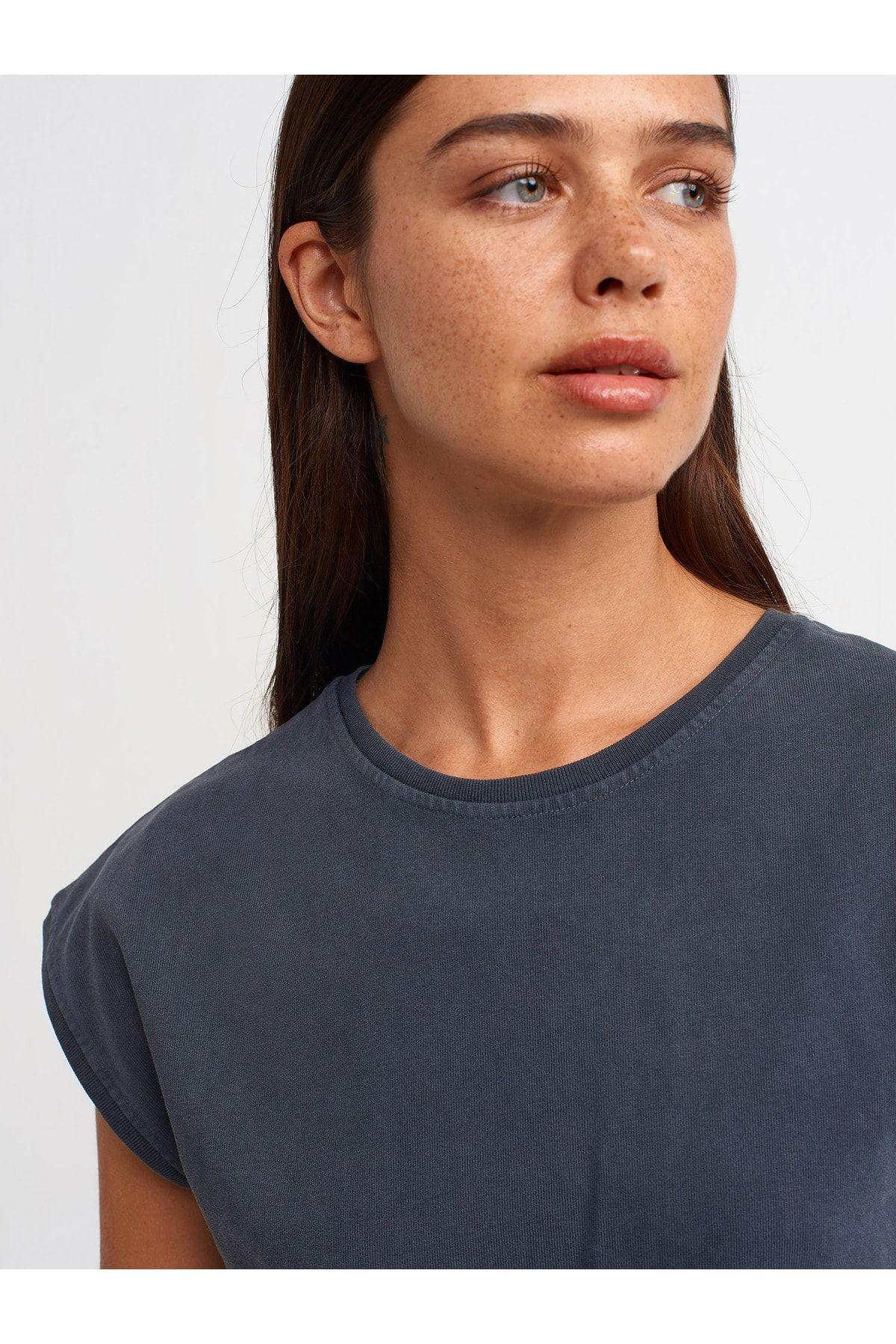 30373-kisa-kollu-soluk-efektli-tshirt---4598-.jpg