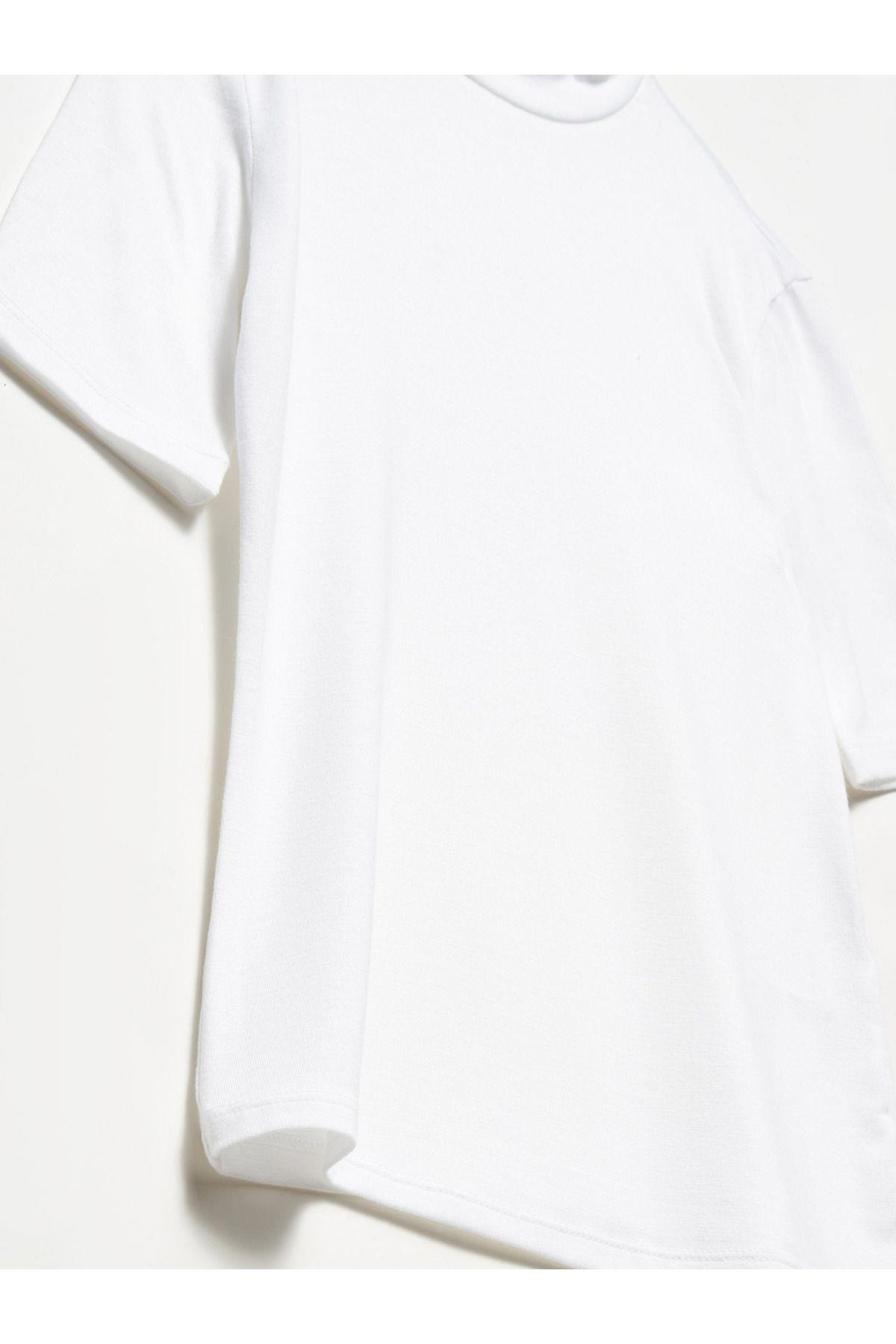 30481-yuksek-yakali-tshirt-o-2ce-c7.jpg