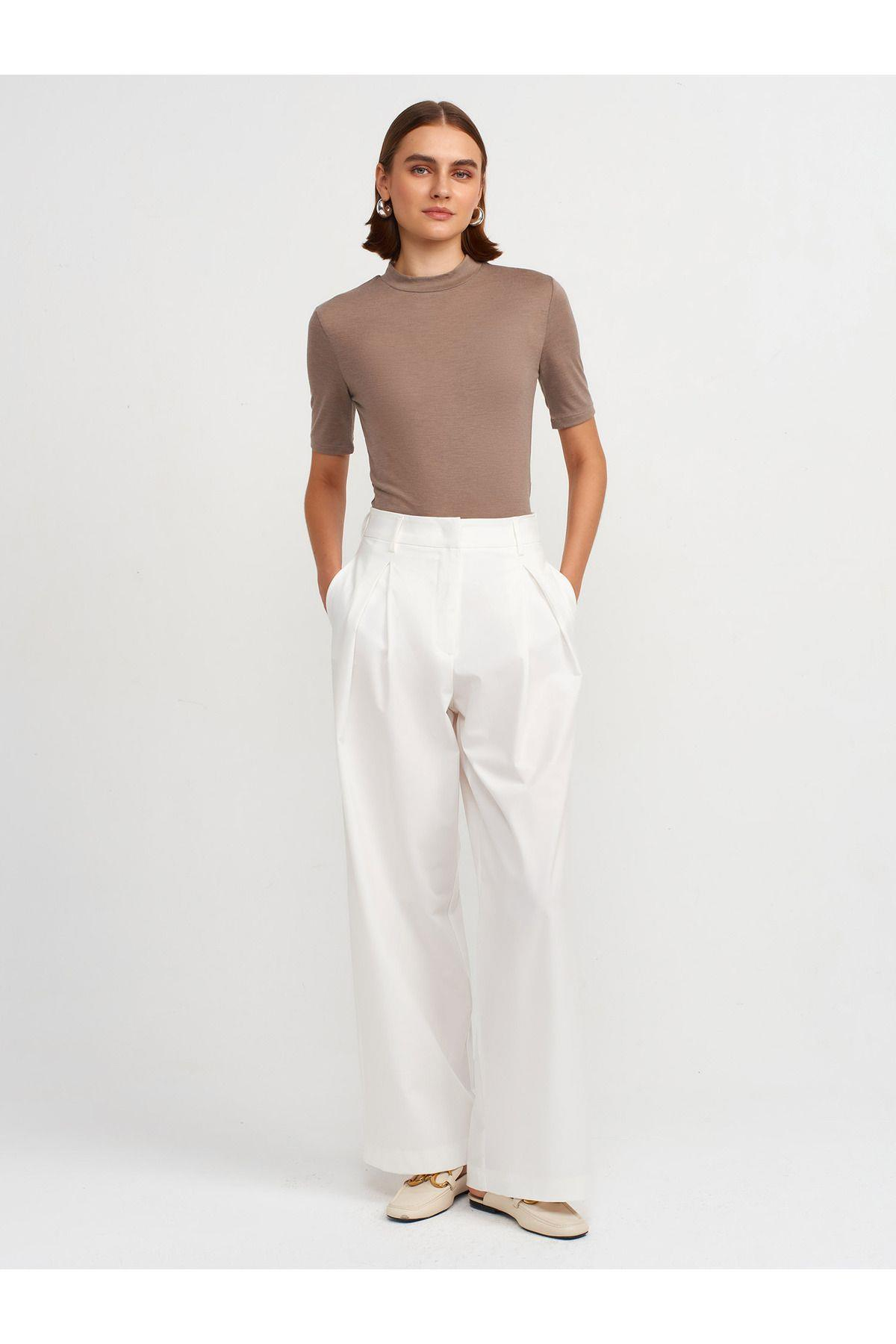 30481-yuksek-yakali-tshirt-vizon-1400-4.jpg