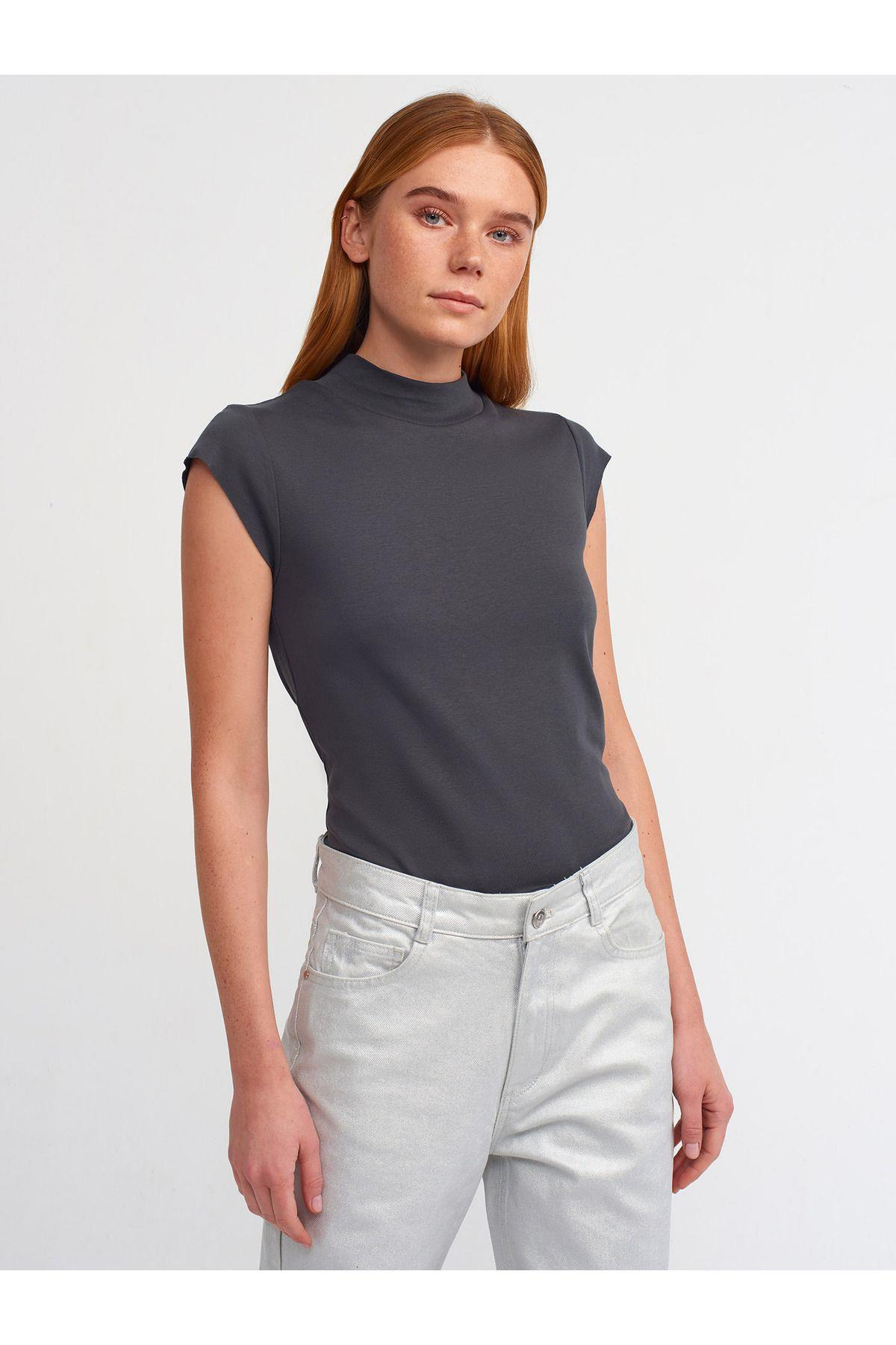 30581-pamuklu-t-shirt-antrasit-19-702.jpg
