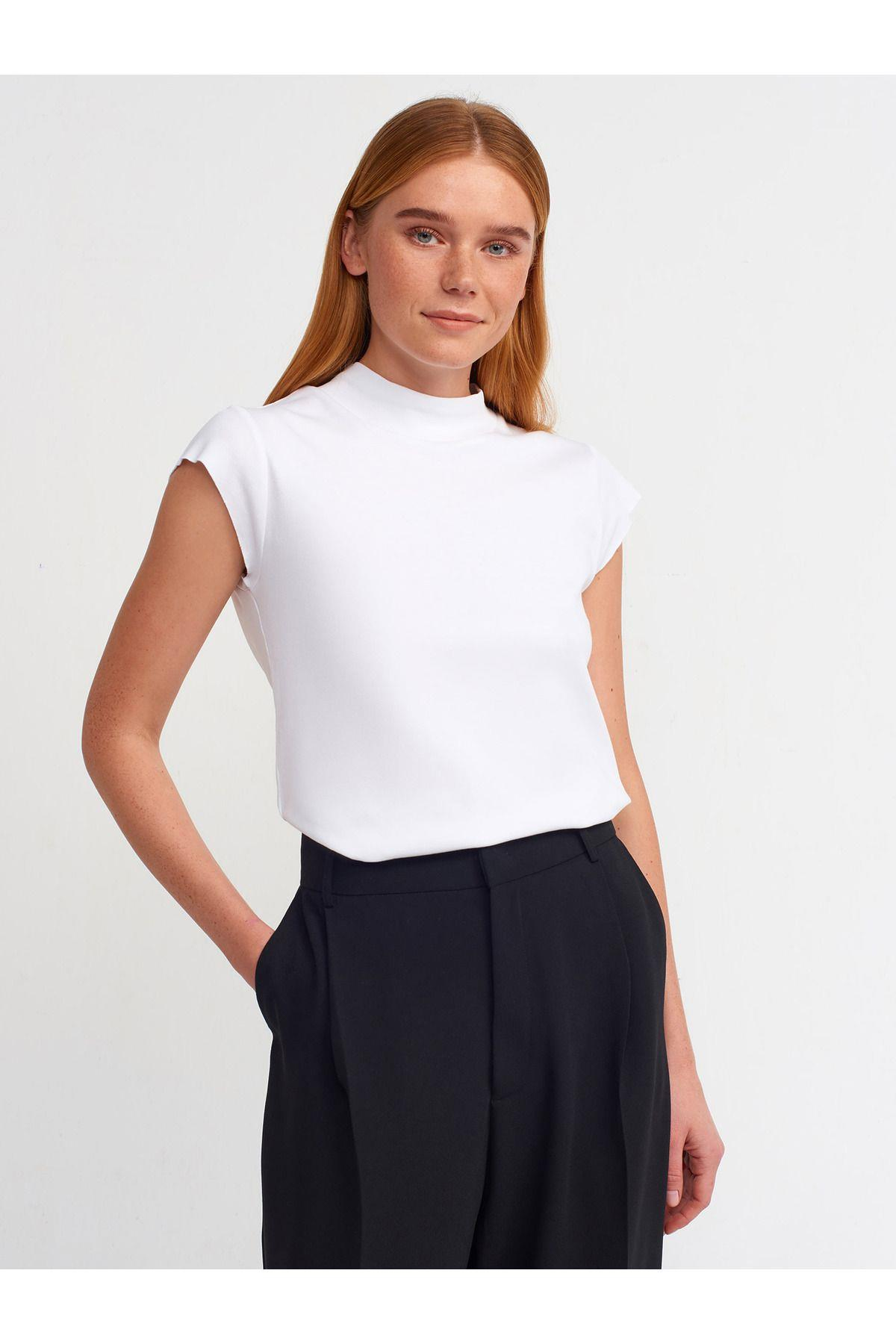 30581-pamuklu-t-shirt-beyaz-aea7dc.jpg