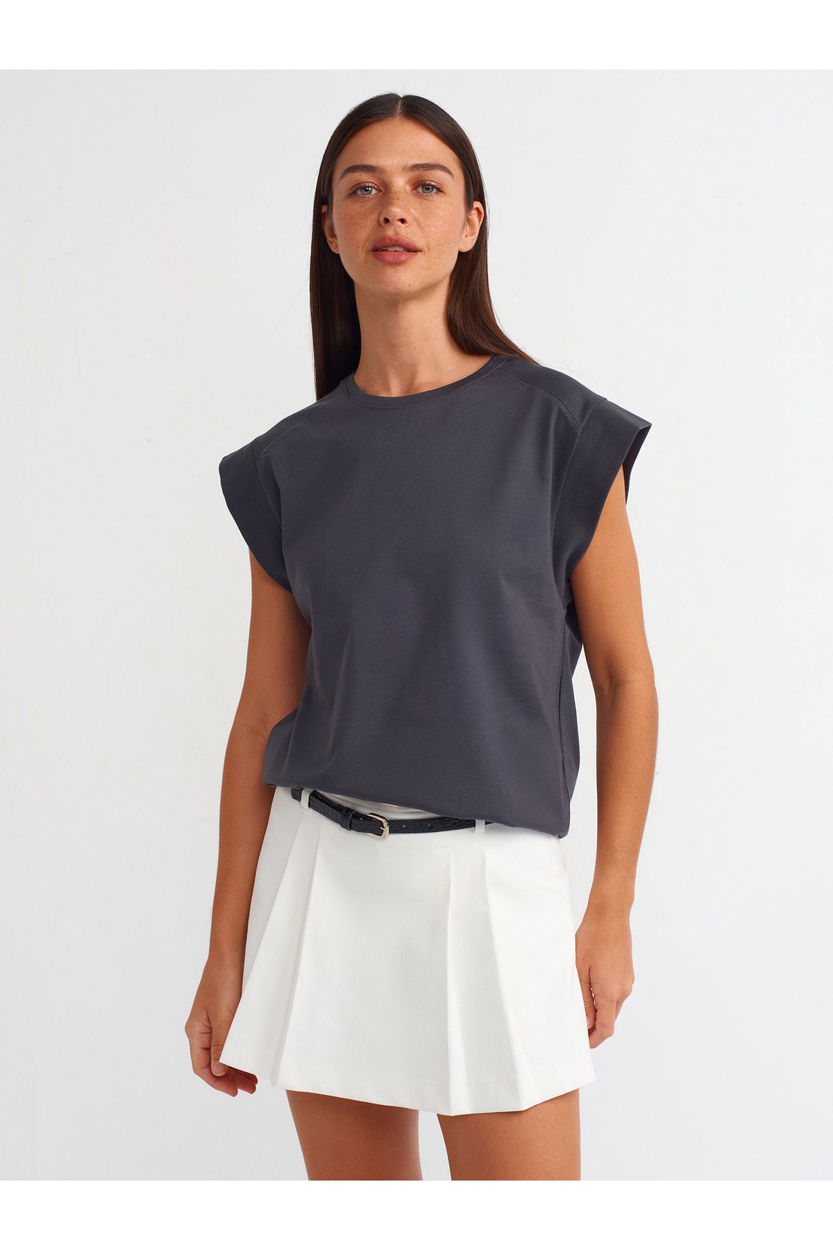 30724-pamuklu-t-shirt-antrasit-bd9b-0.jpg
