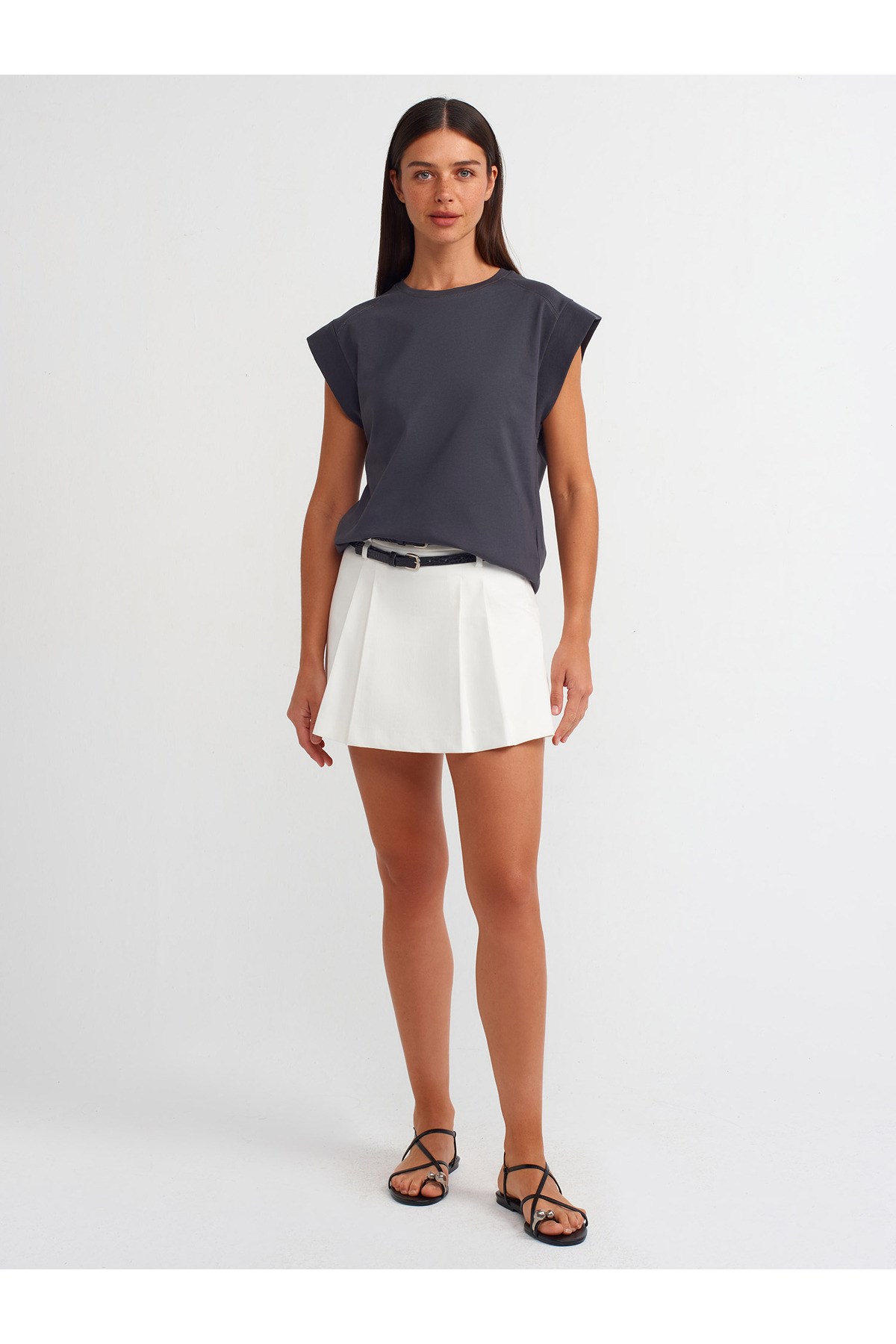 30724-pamuklu-t-shirt-antrasit-e0-0c1.jpg
